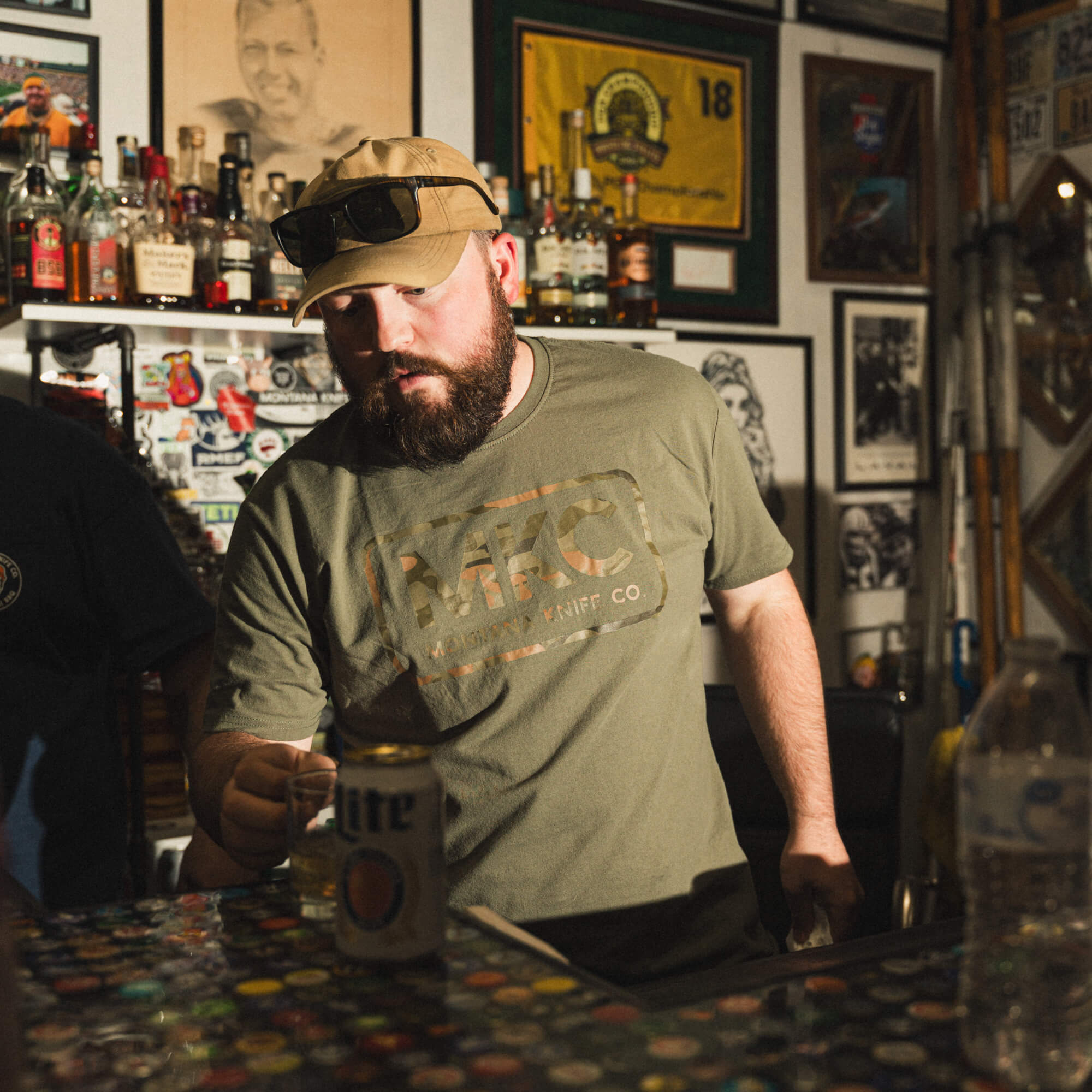 MKC LOGO TEE - OLIVE