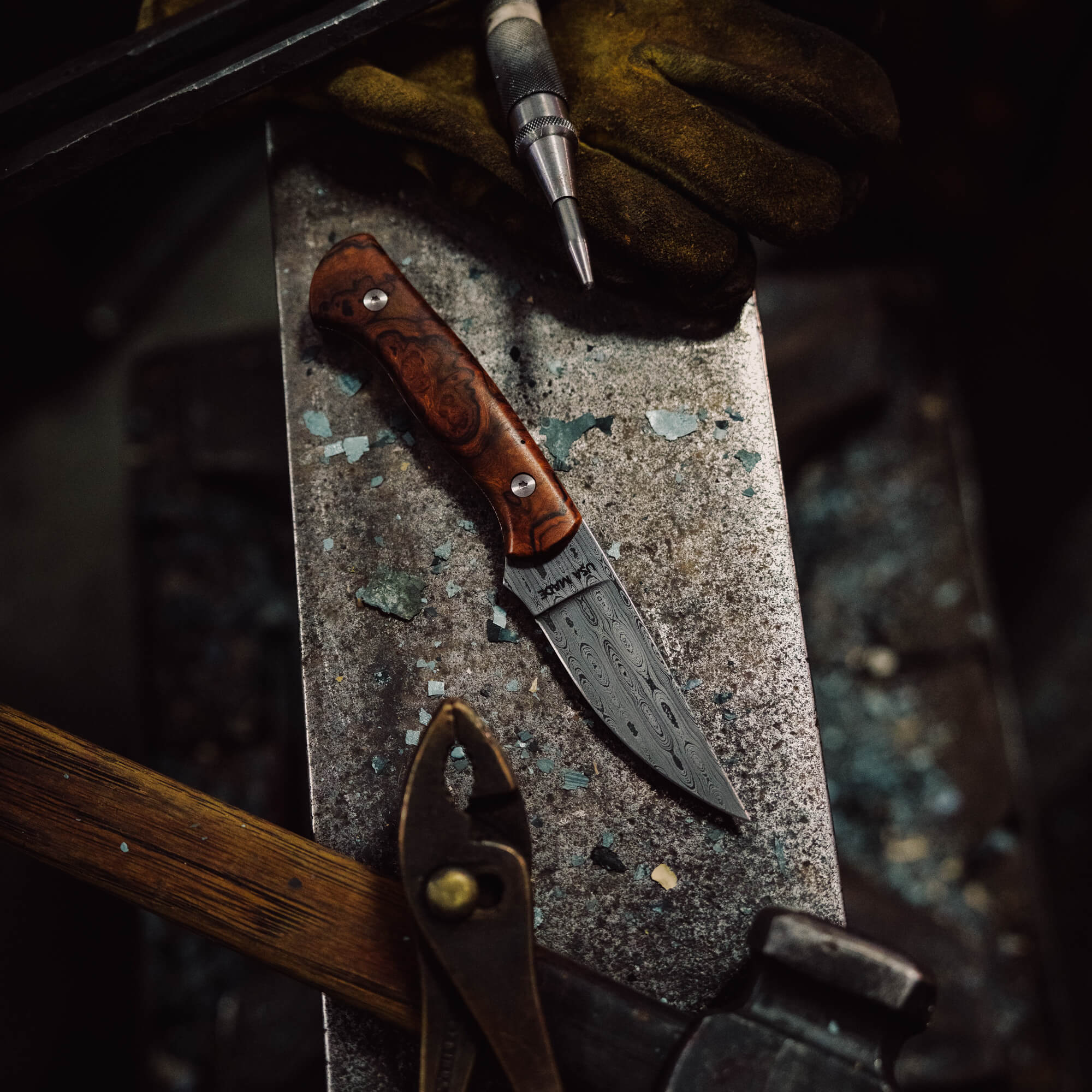 DAMASCUS BLACKFOOT