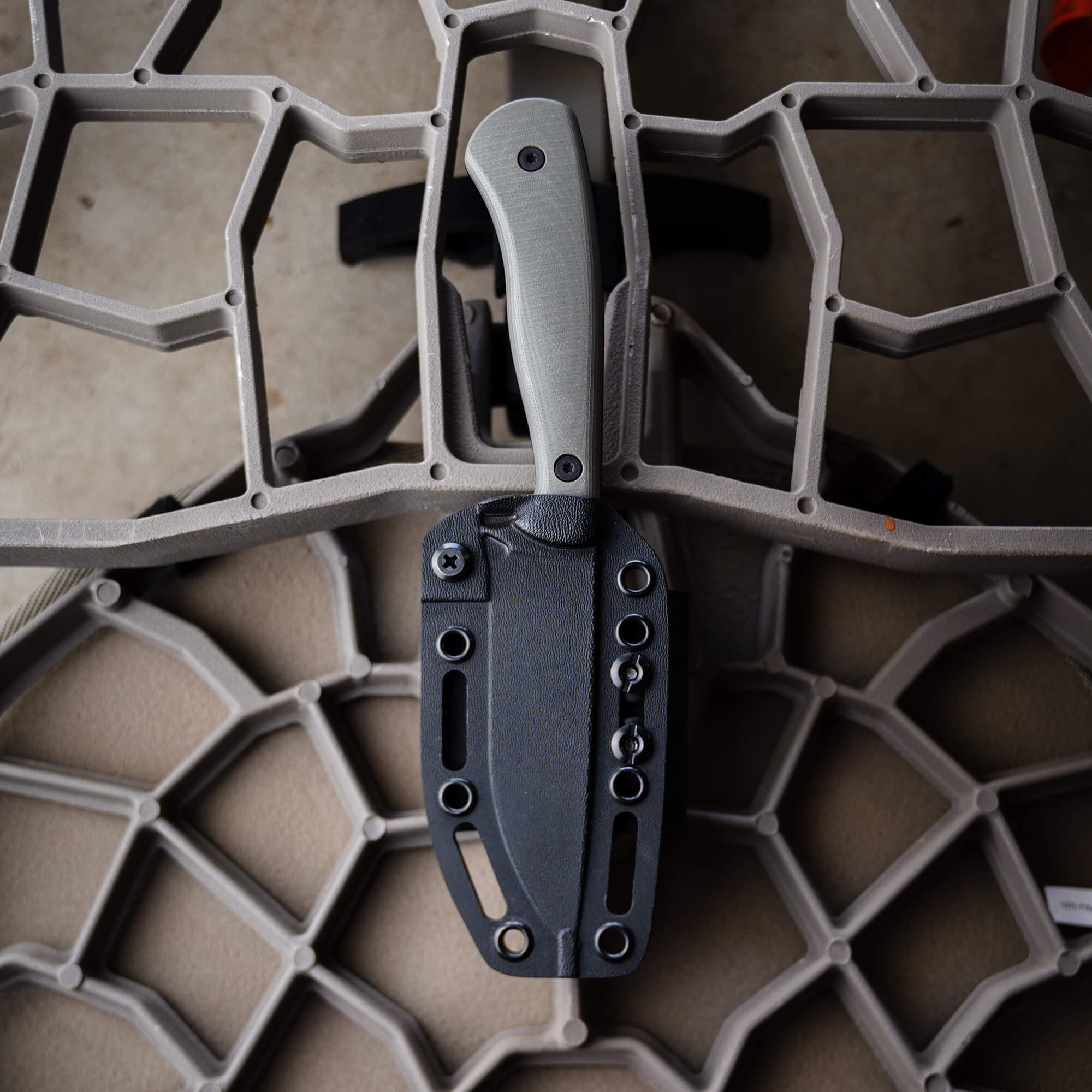 MKC WHITETAIL - PVD - GREY