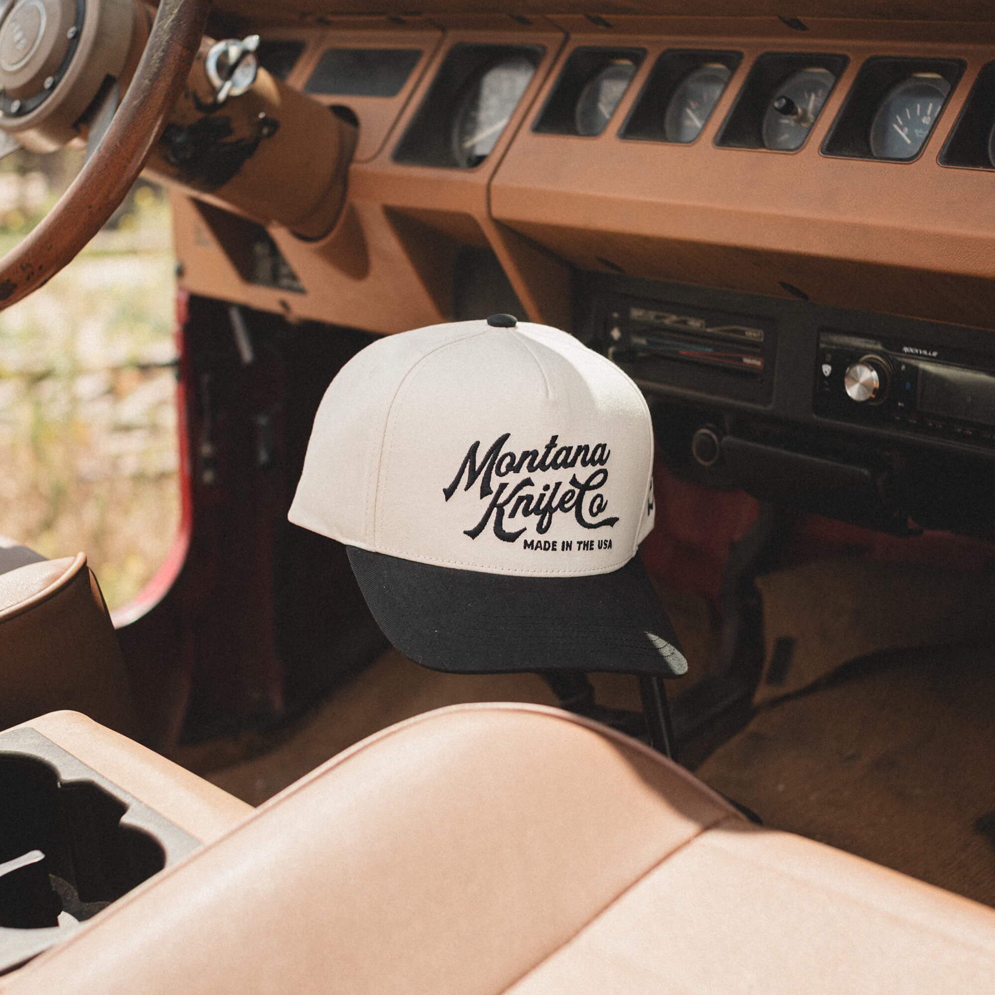 MKC HERITAGE HAT - IVORY/BLACK