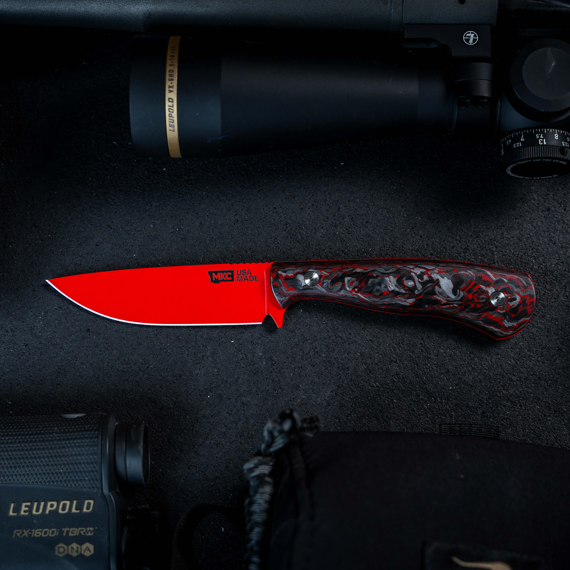 BLOOD BROTHERS WHITETAIL - BLACK/RED