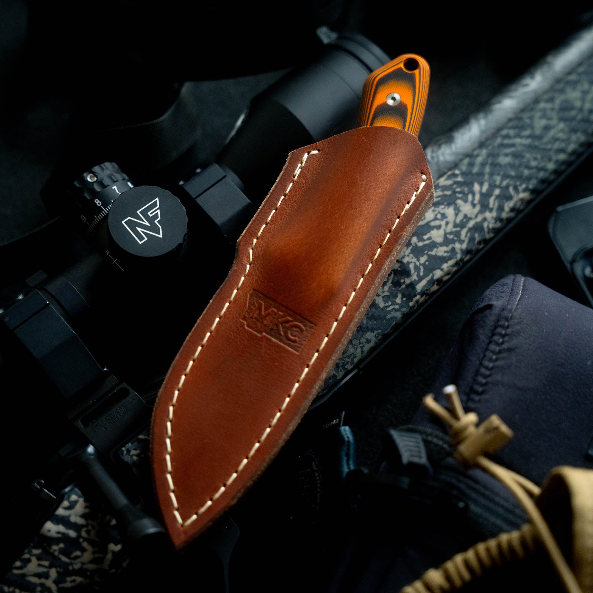 MULE DEER LEATHER SHEATH - VERTICAL BELT CARRY