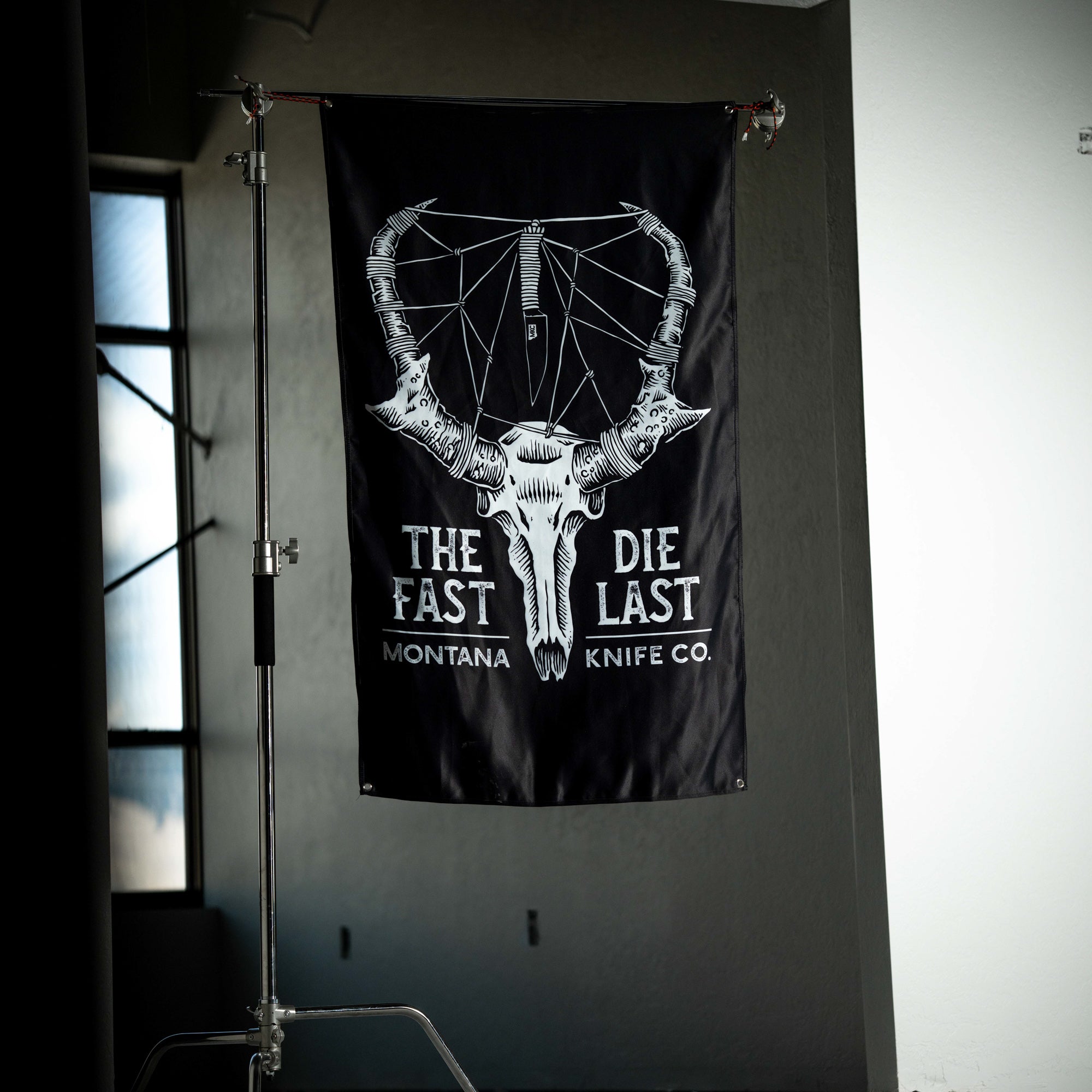 MKC ANTELOPE SKULL FLAG