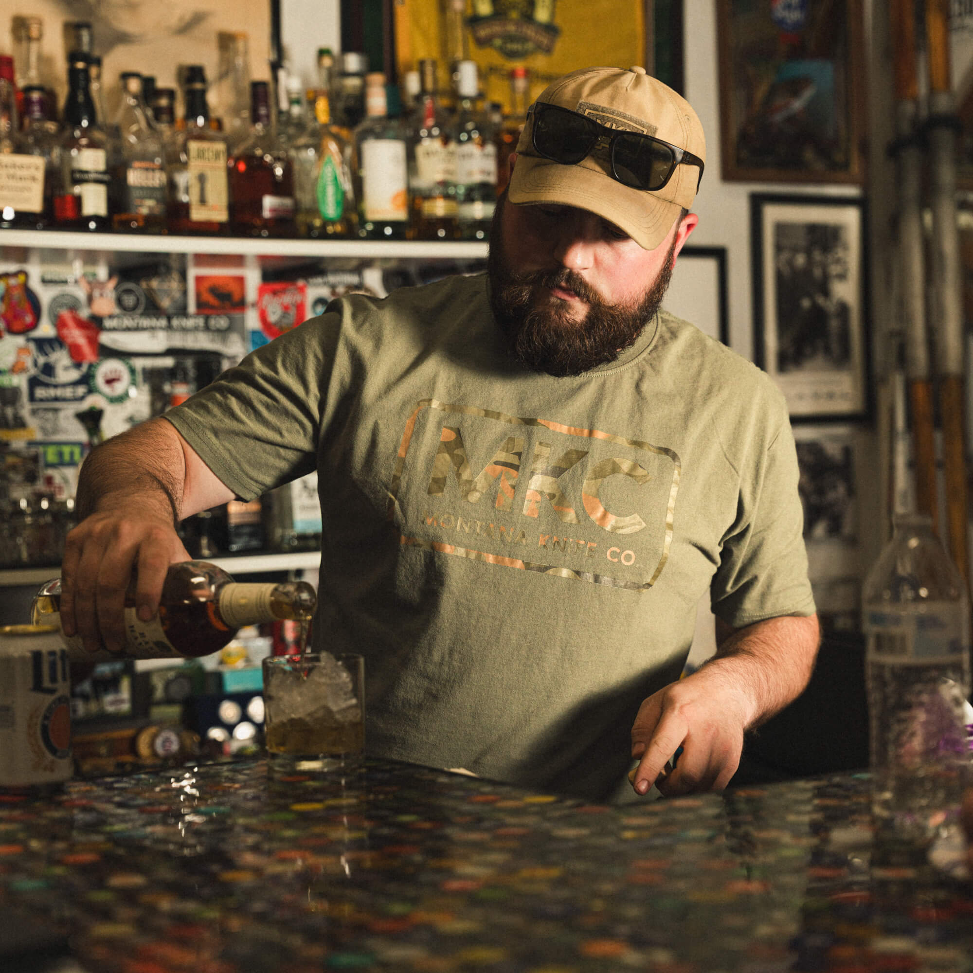 MKC LOGO TEE - OLIVE