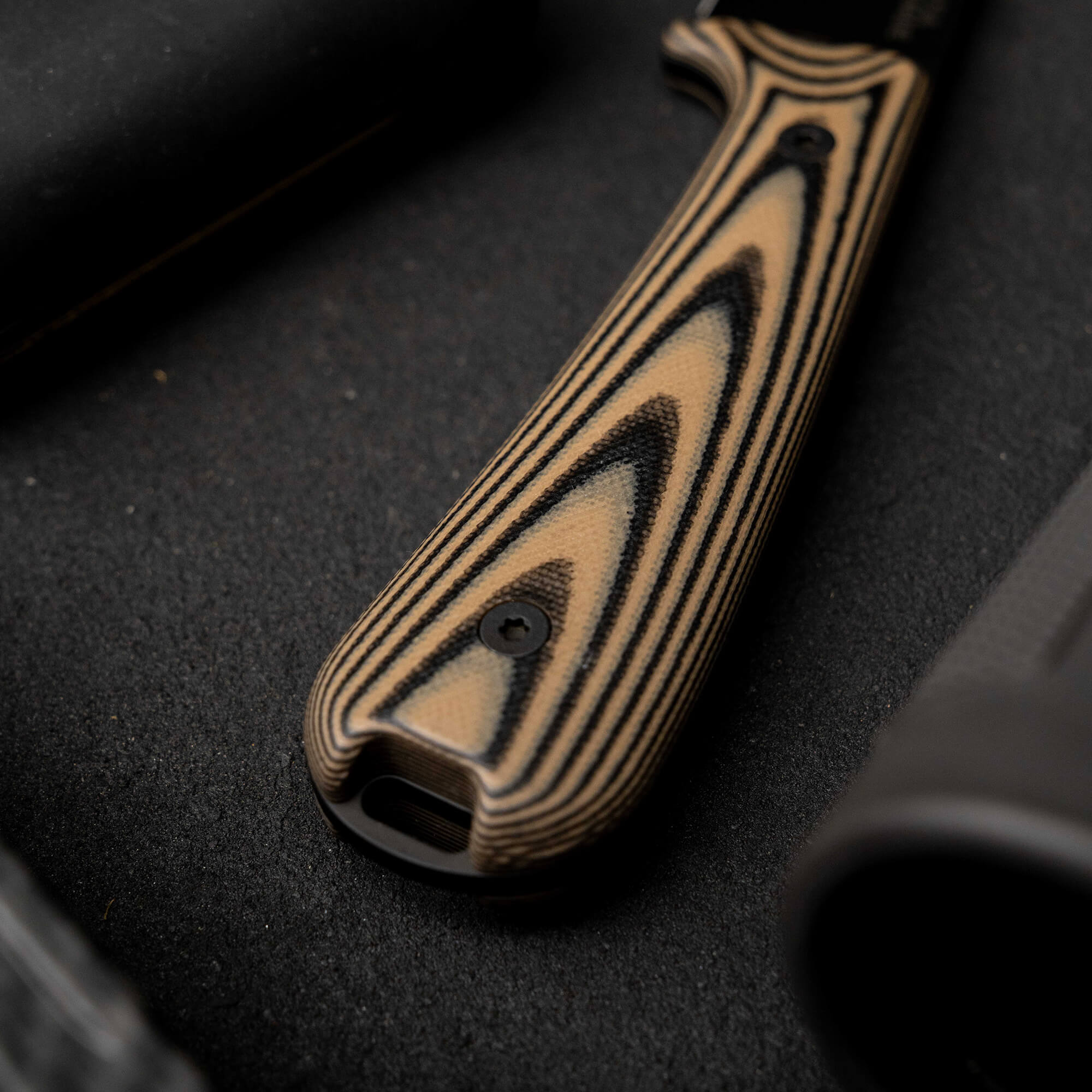 STUBHORN - PVD - TAN & BLACK