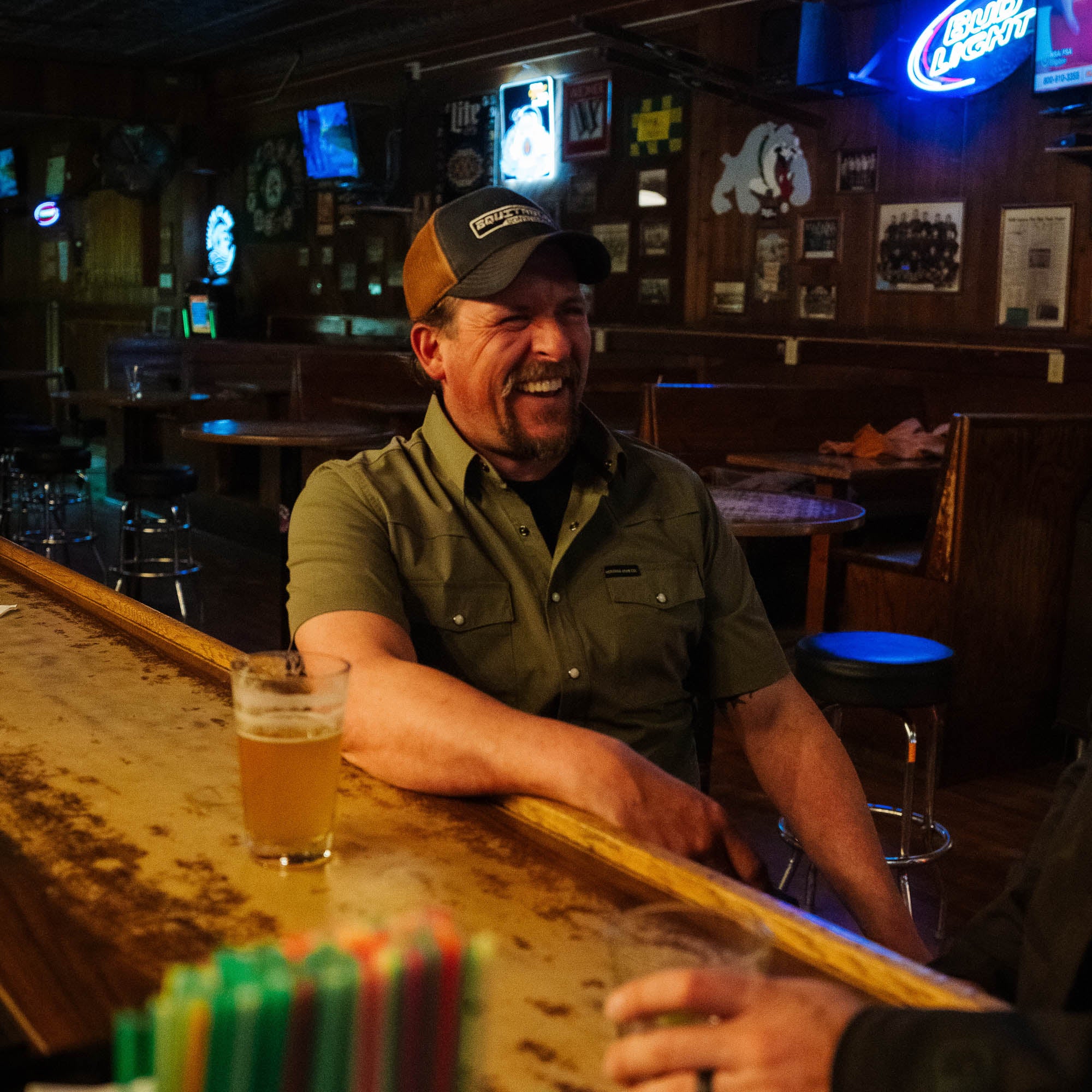 SEELEY S/S BUTTON-UP SHIRT - OLIVE