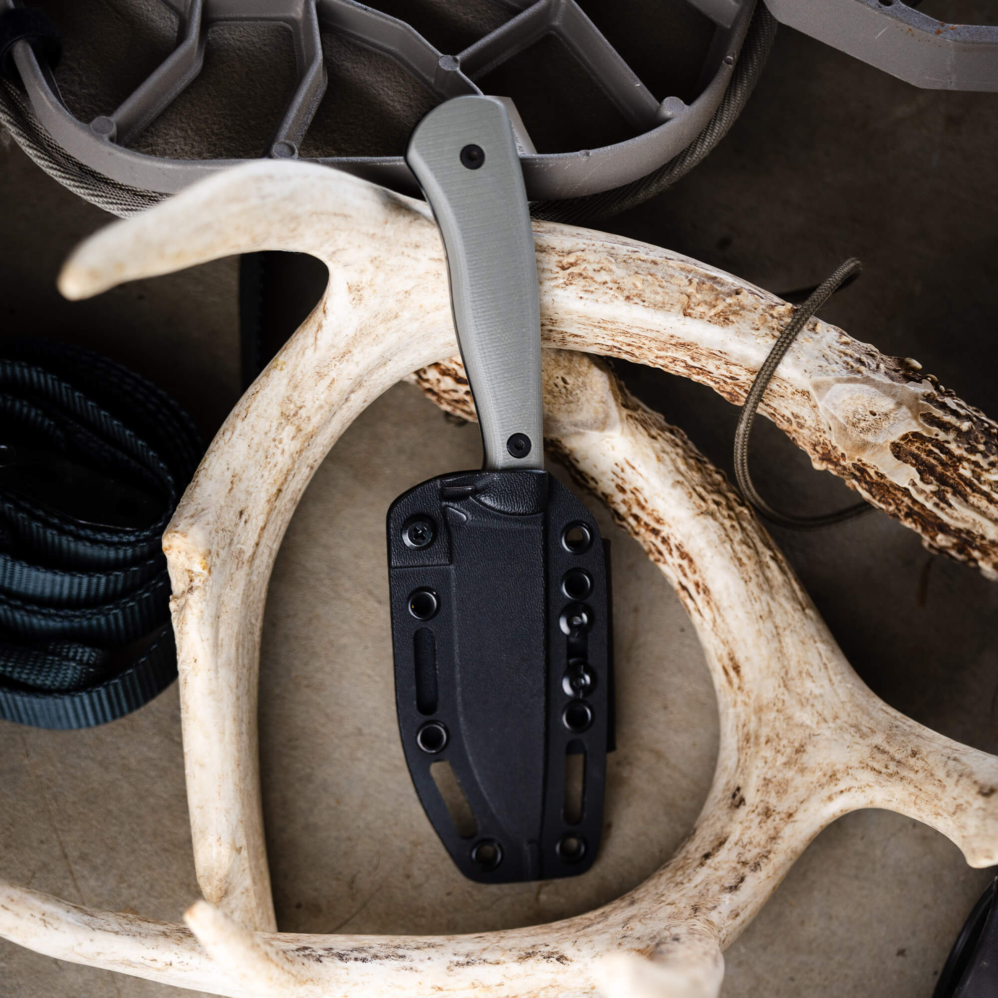 MKC WHITETAIL - PVD - GREY