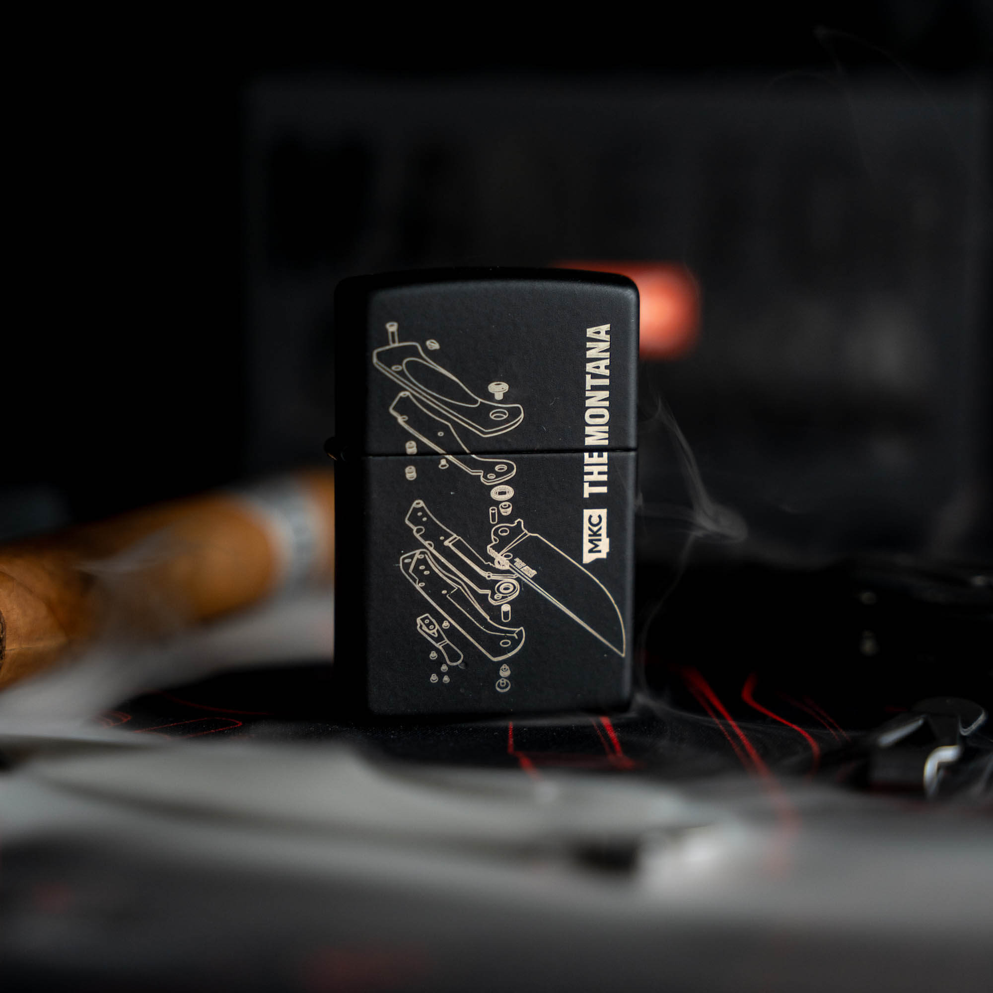 THE MONTANA TRADITIONAL WINDPROOF ZIPPO LIGHTER - USA MADE