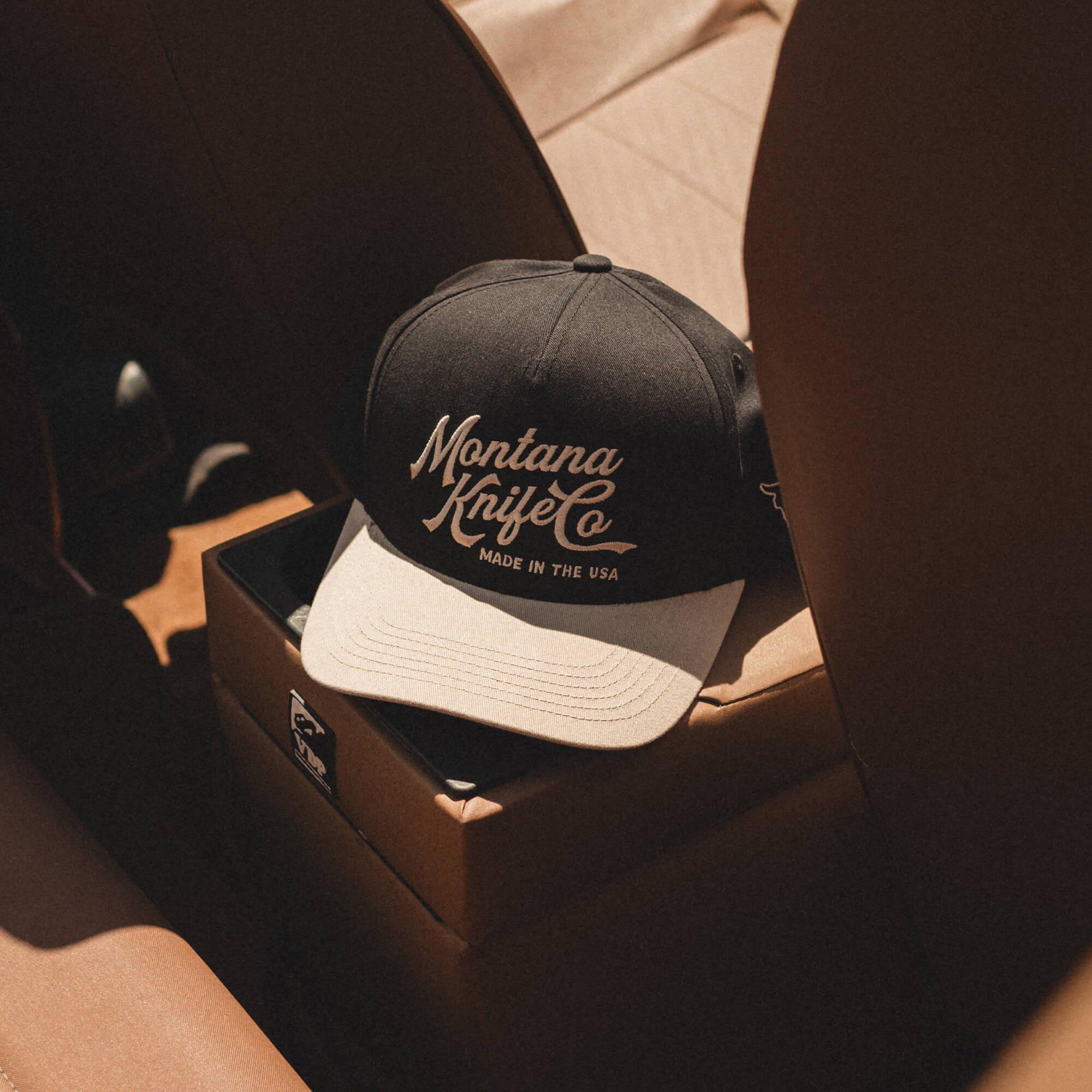 MKC HERITAGE HAT - BLACK/TAN