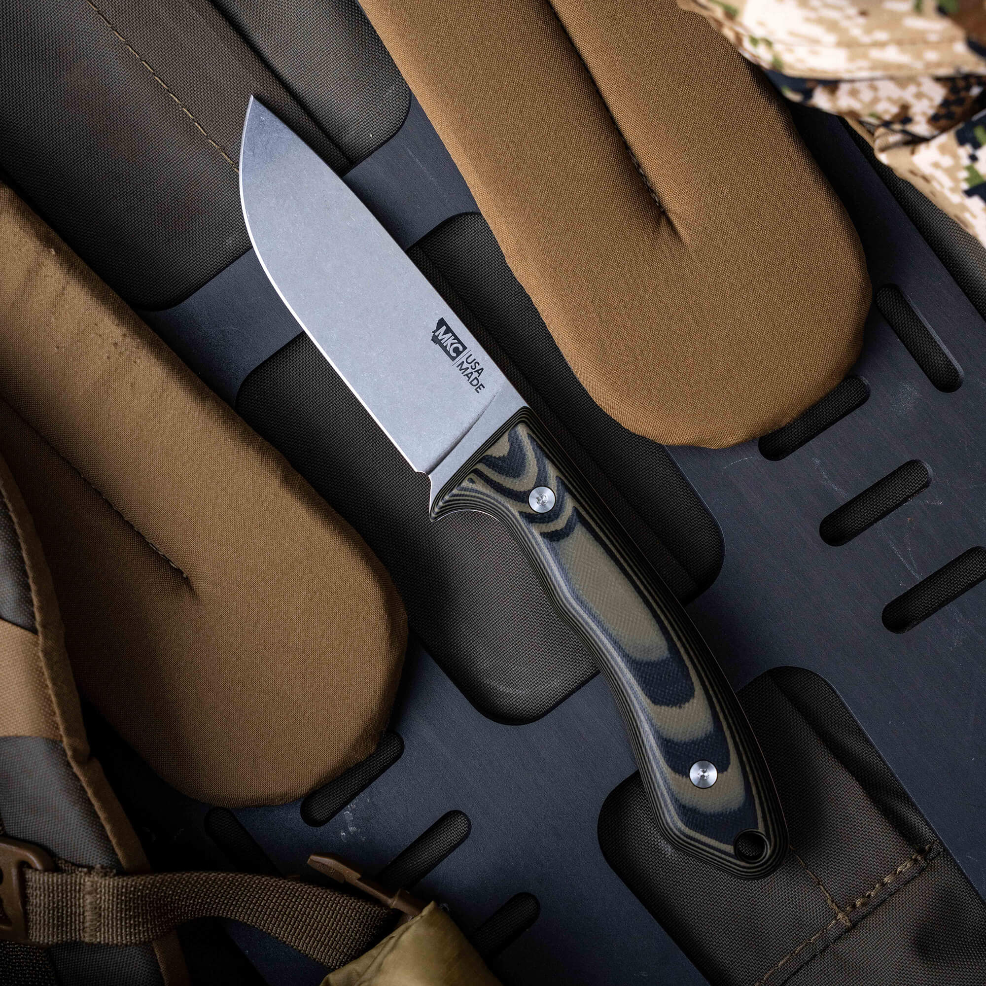 MULE DEER - GREEN & BLACK