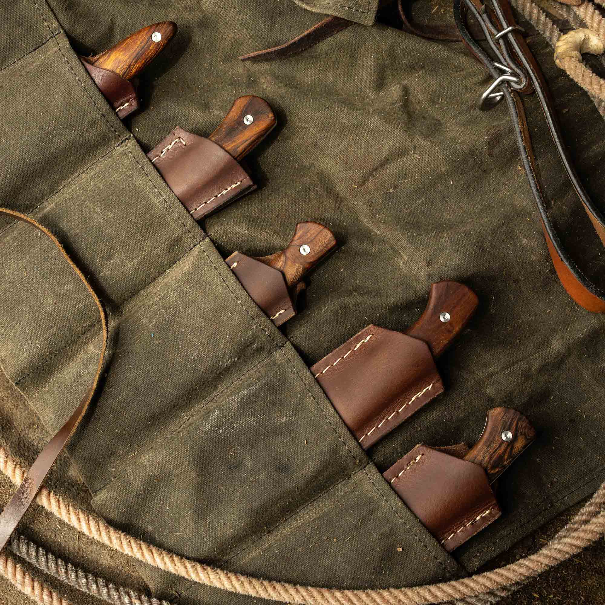 TRADITIONS KNIVES - FULL SET OF 5