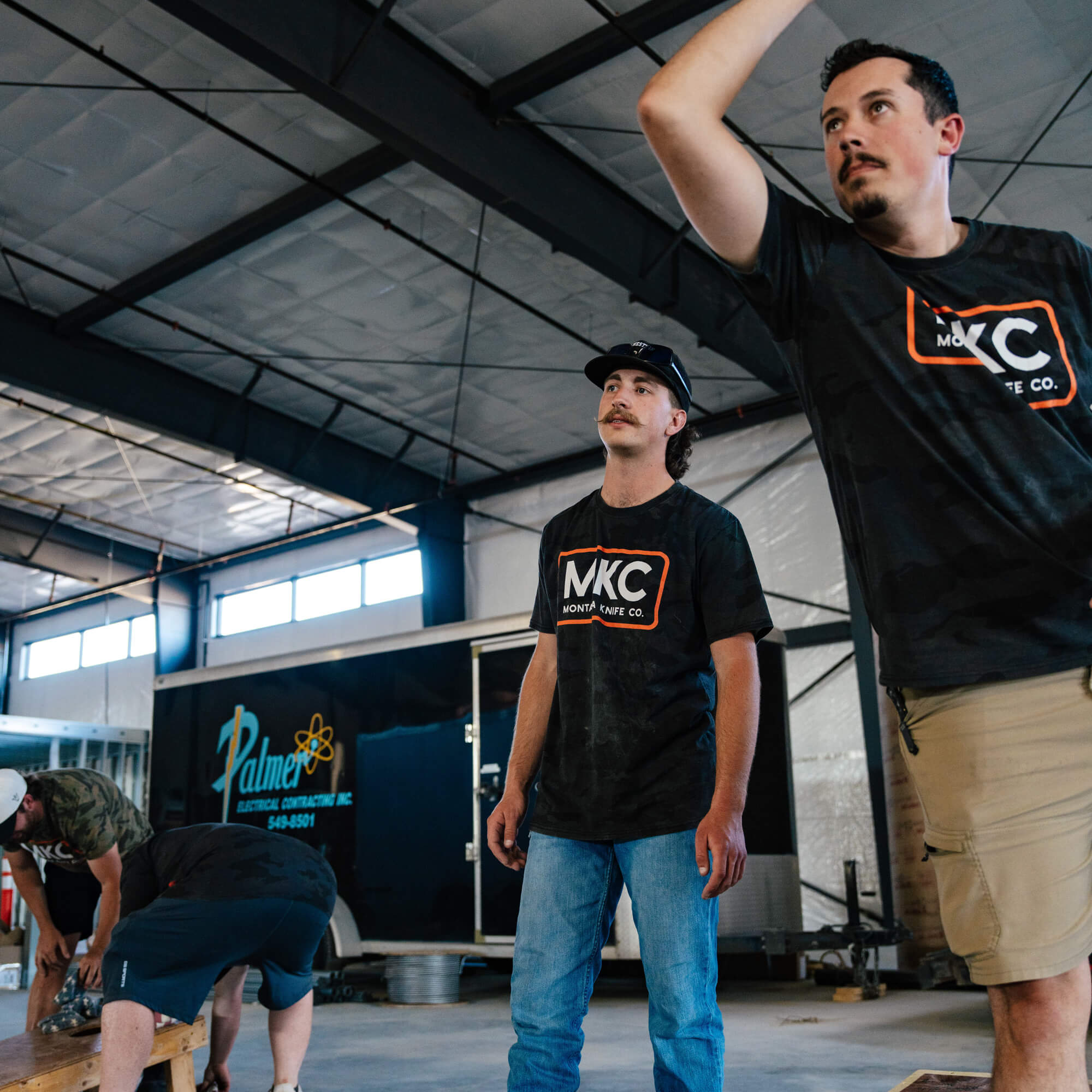 MKC LOGO TEE - DARK WOODLAND CAMO