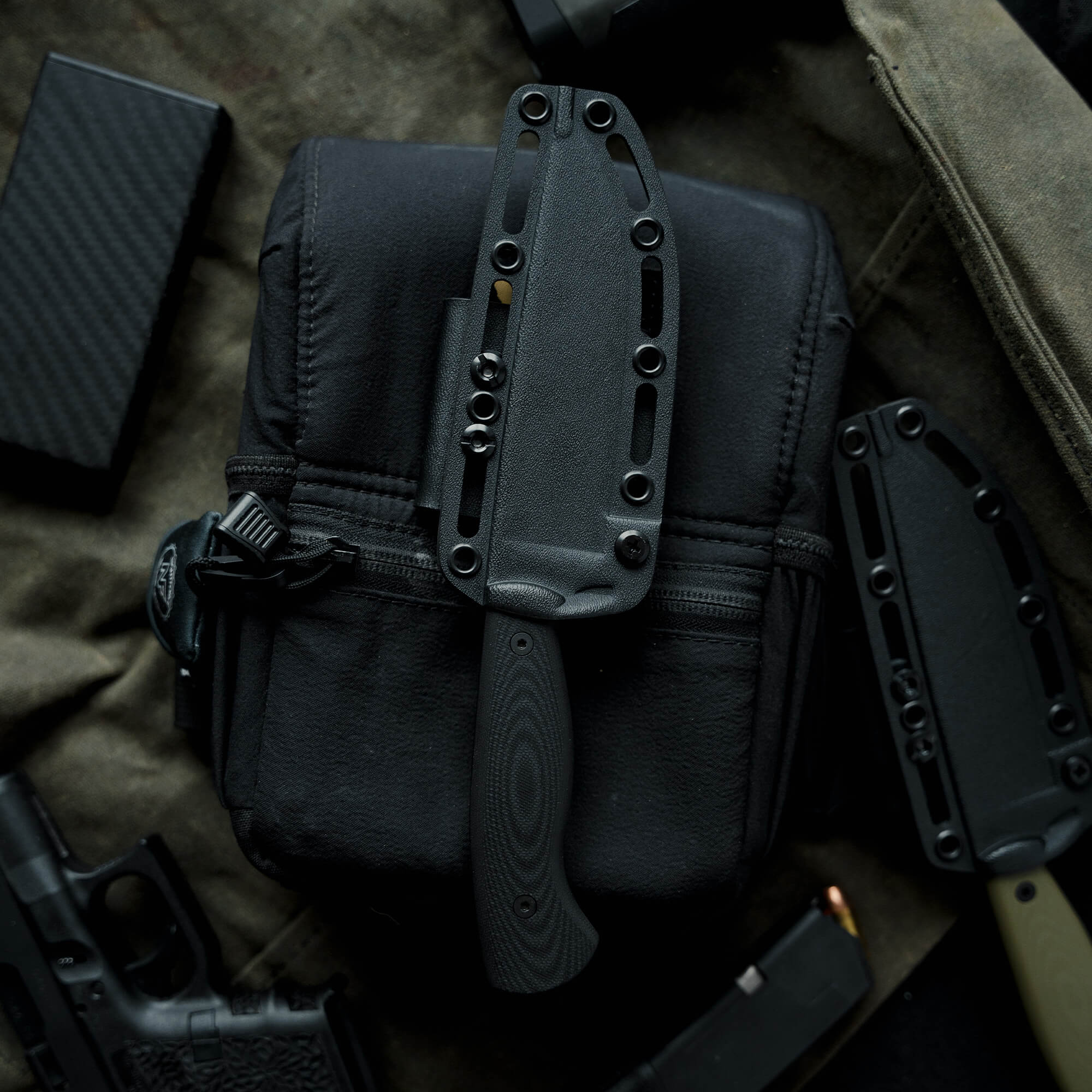 SUPER CUB - DROP POINT HUNTER - BLACK