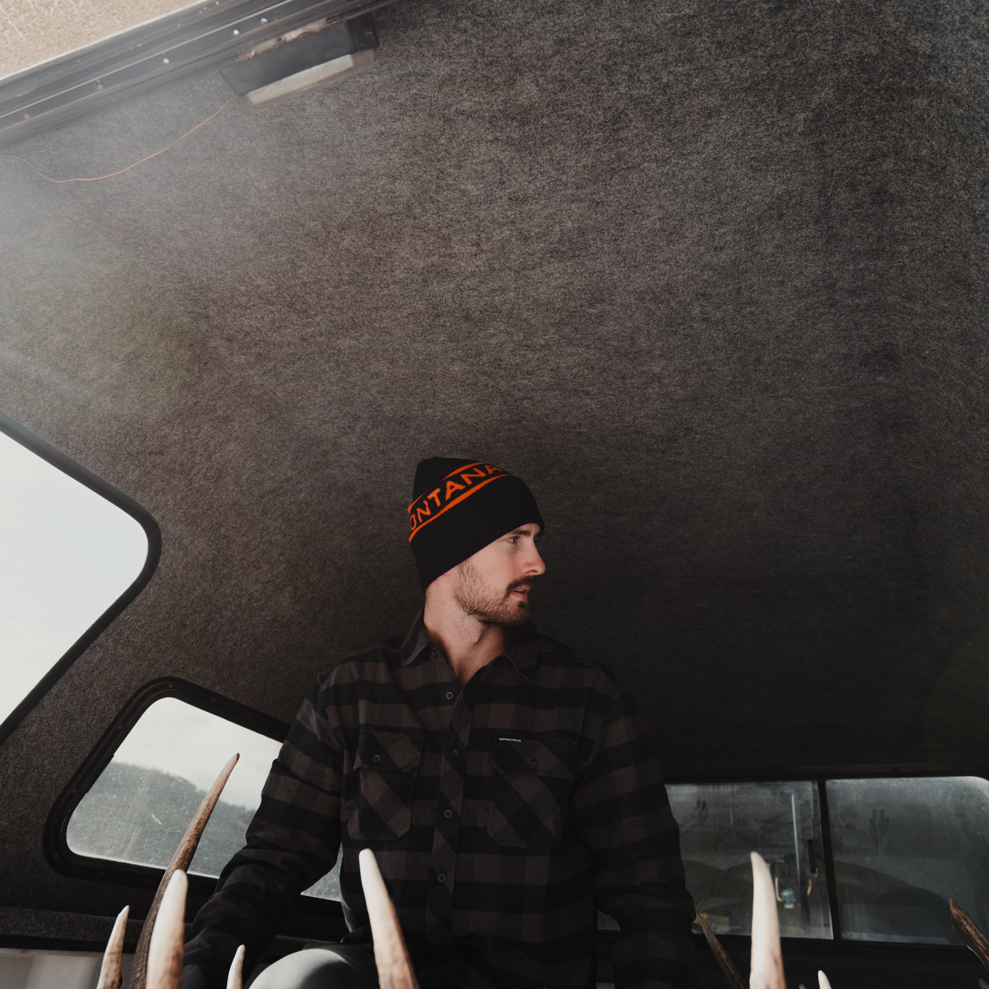 MKC BIG MOUNTAIN BEANIE - BLACK