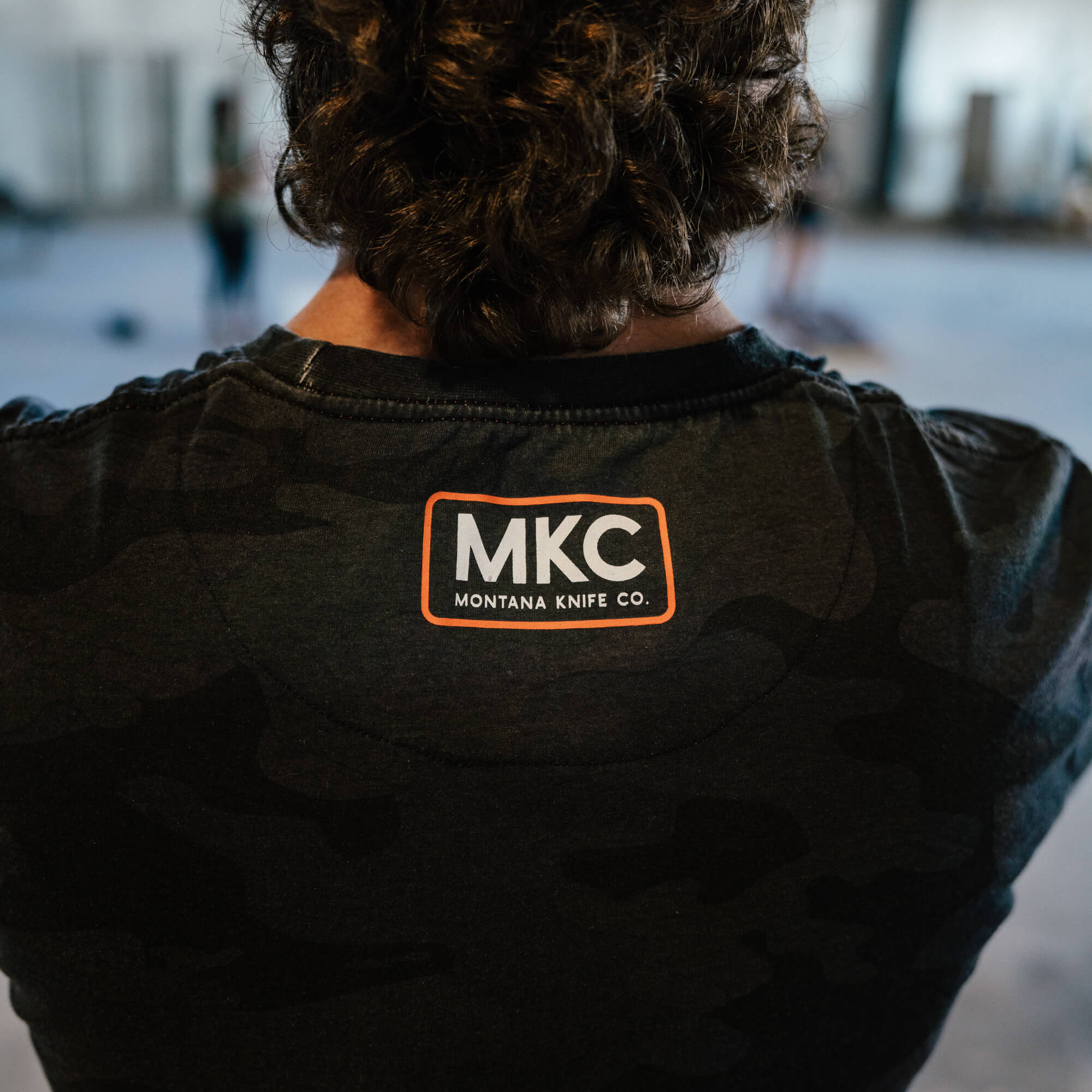 MKC LOGO TEE - DARK WOODLAND CAMO