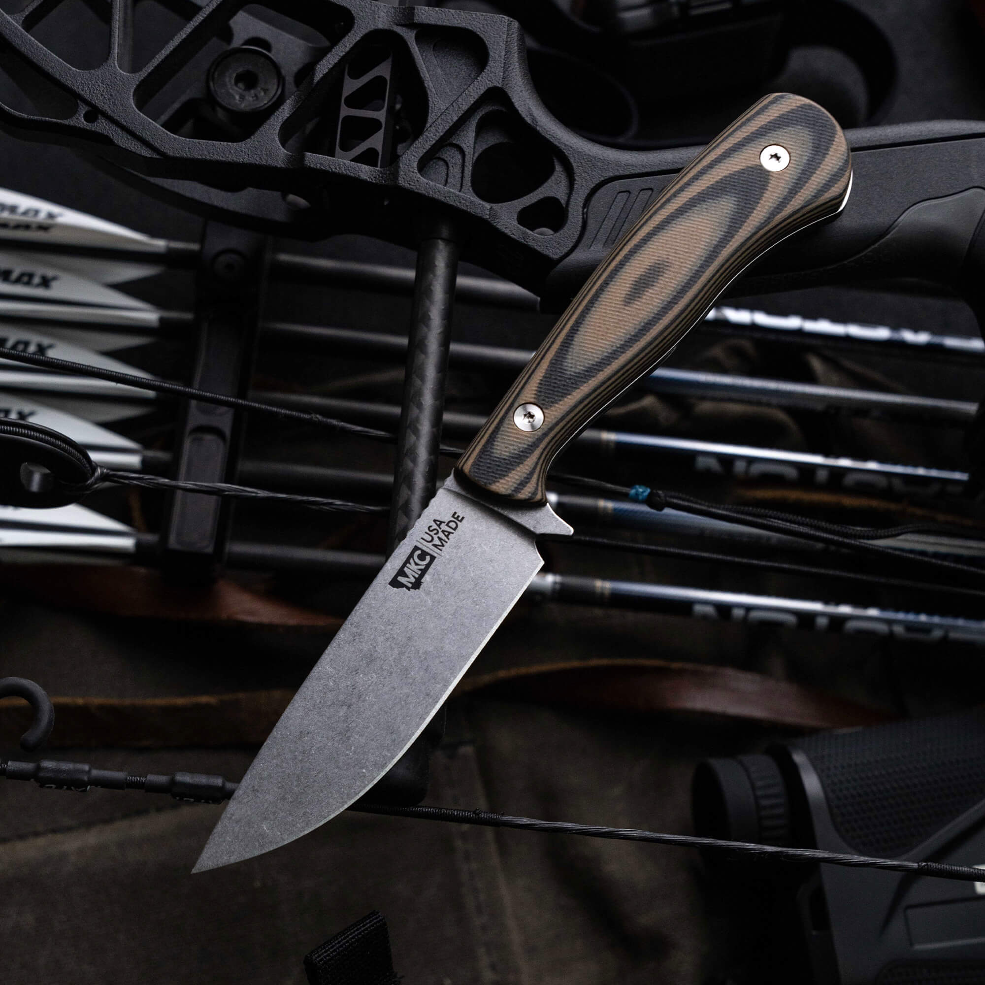 MKC WHITETAIL - TAN & BLACK