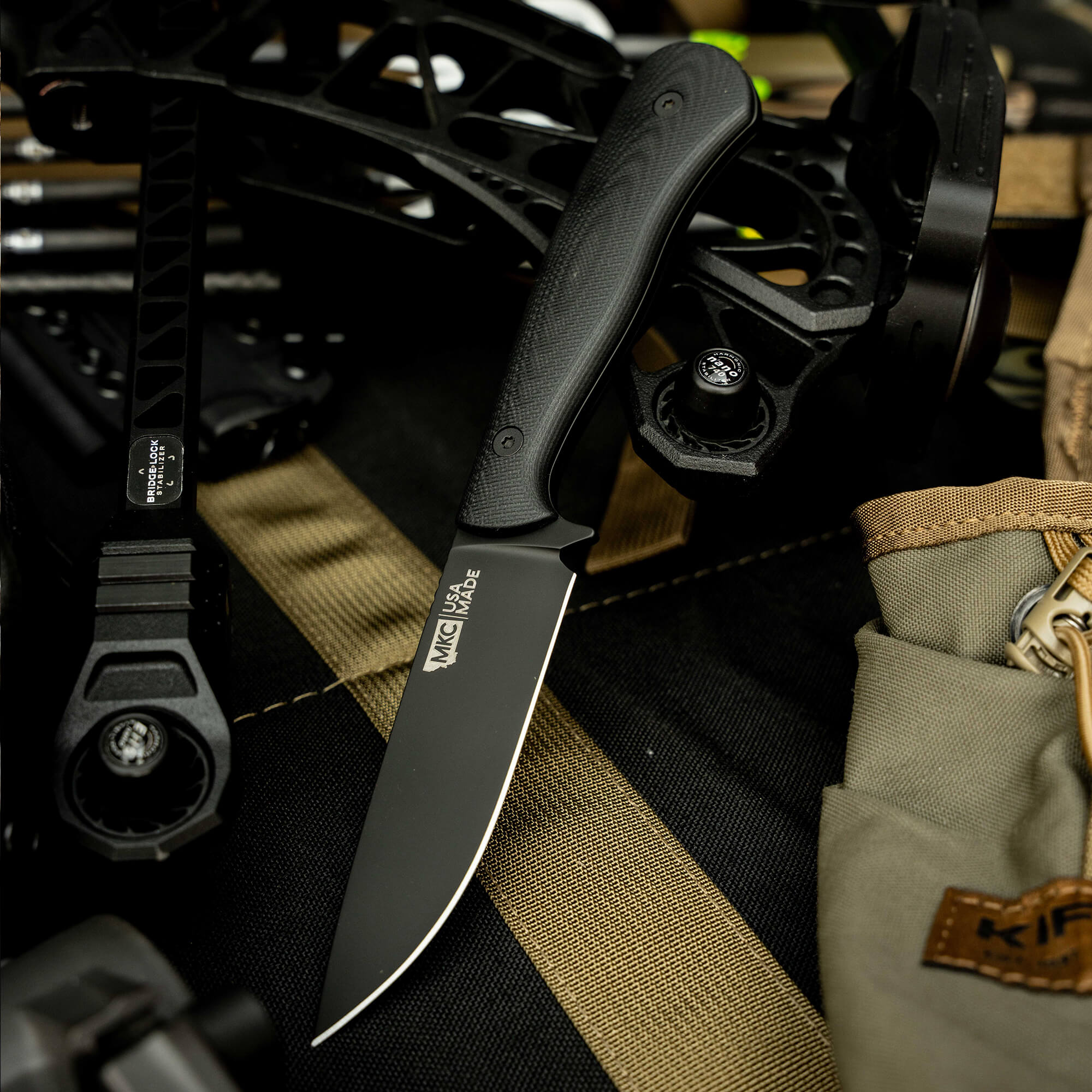 MKC WHITETAIL - PVD - BLACK