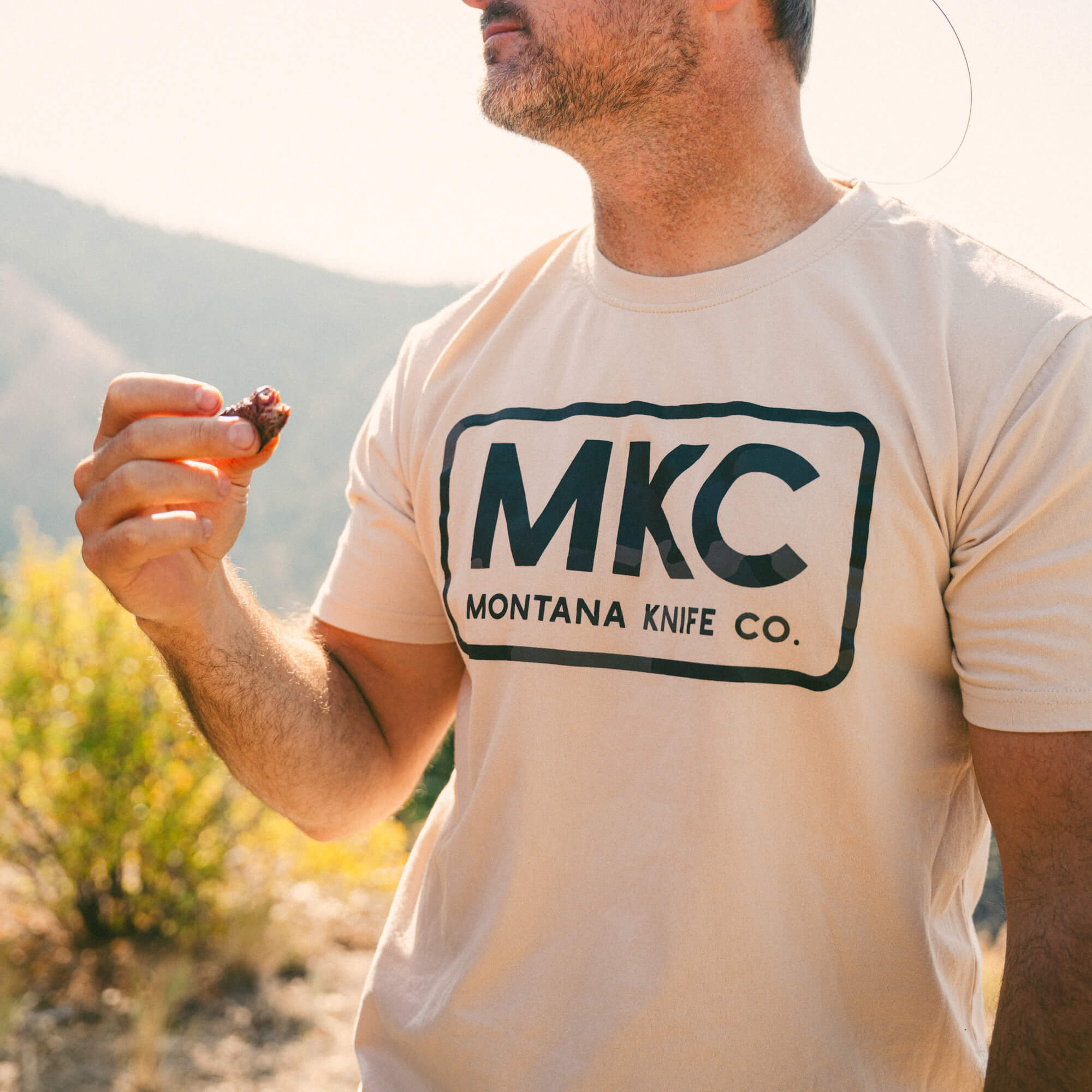MKC LOGO TEE - BONE