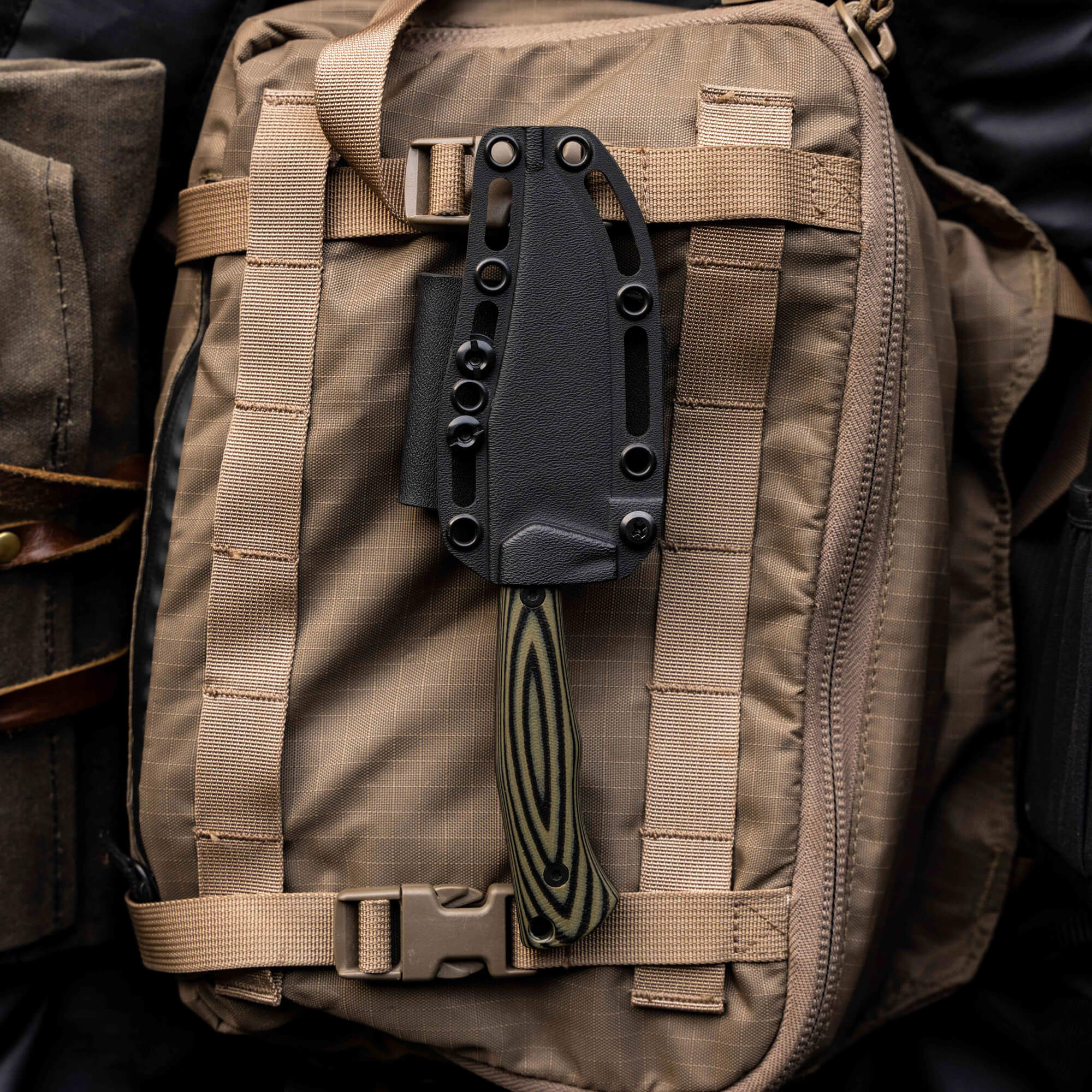 TRIUMPH PRO - GREEN & BLACK