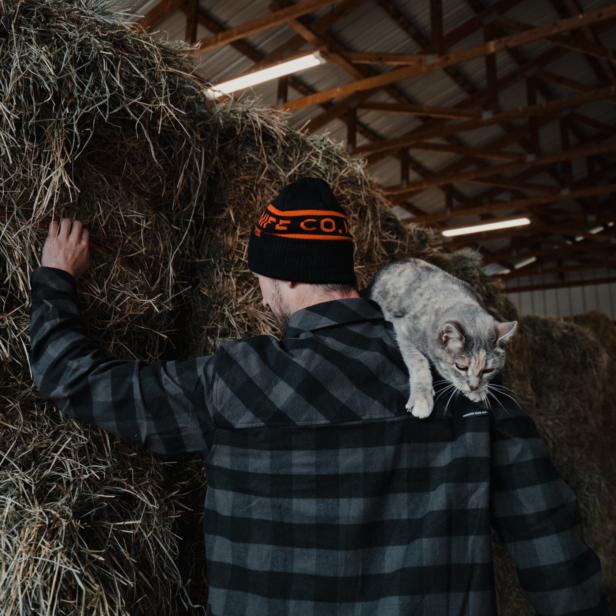 MKC BIG MOUNTAIN BEANIE - BLACK