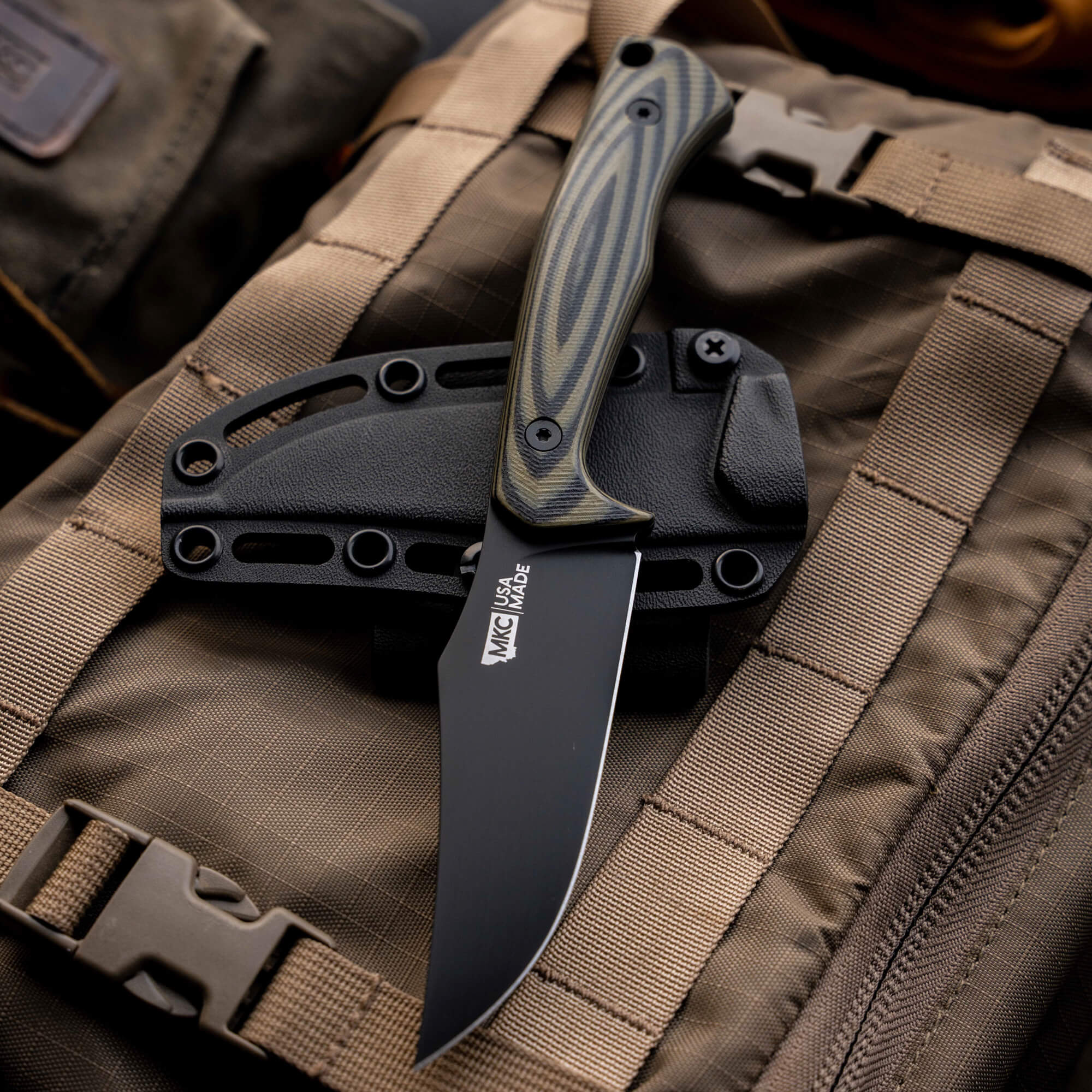 TRIUMPH PRO - GREEN & BLACK