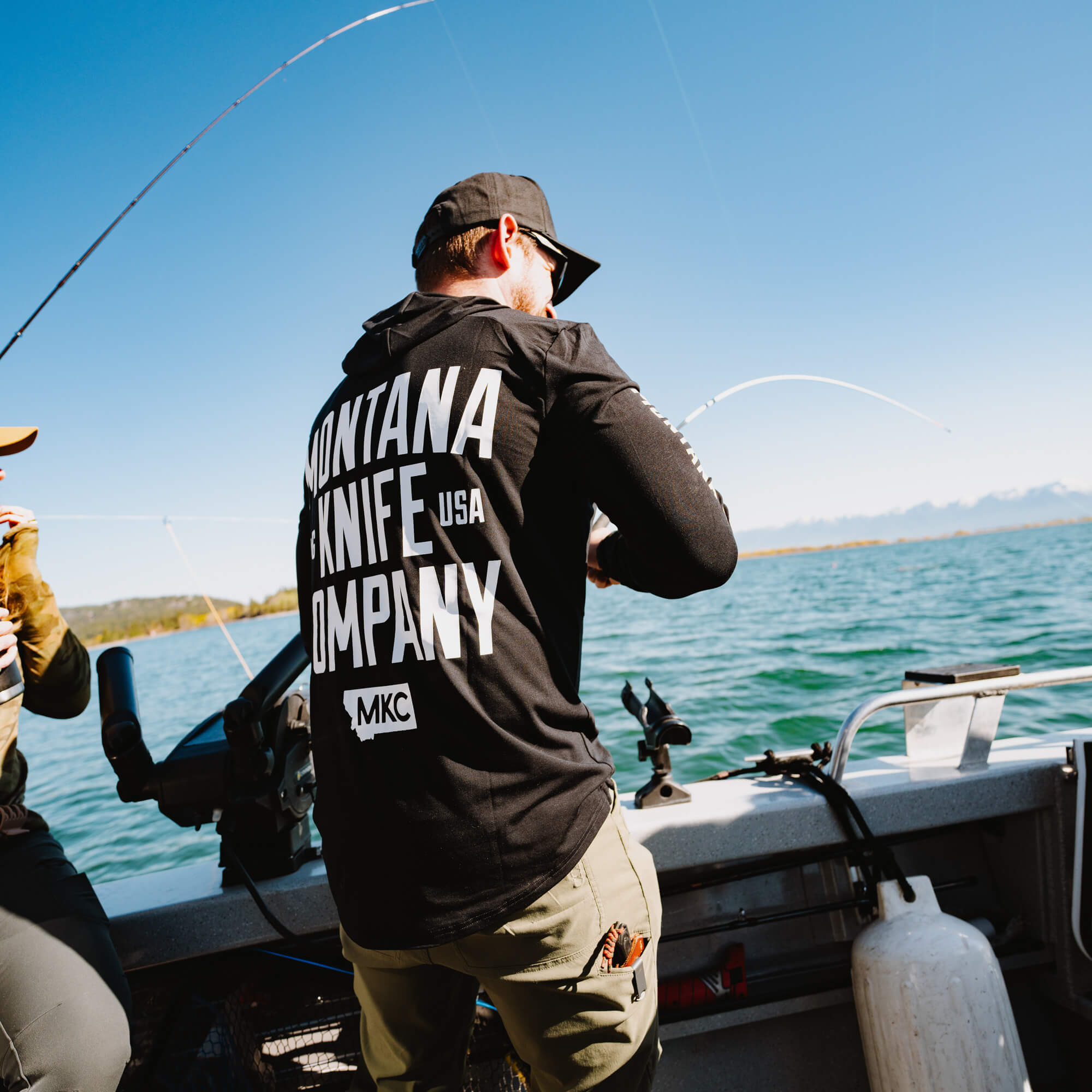 SUN RIVER BAMBOO HOODIE - BLACK