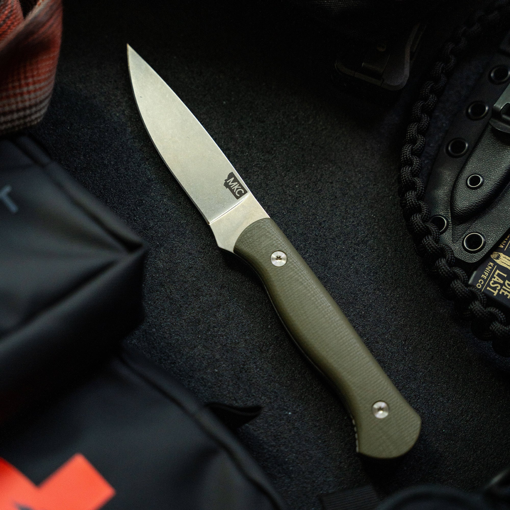 FIELDCRAFT SURVIVAL KNIFE - OLIVE