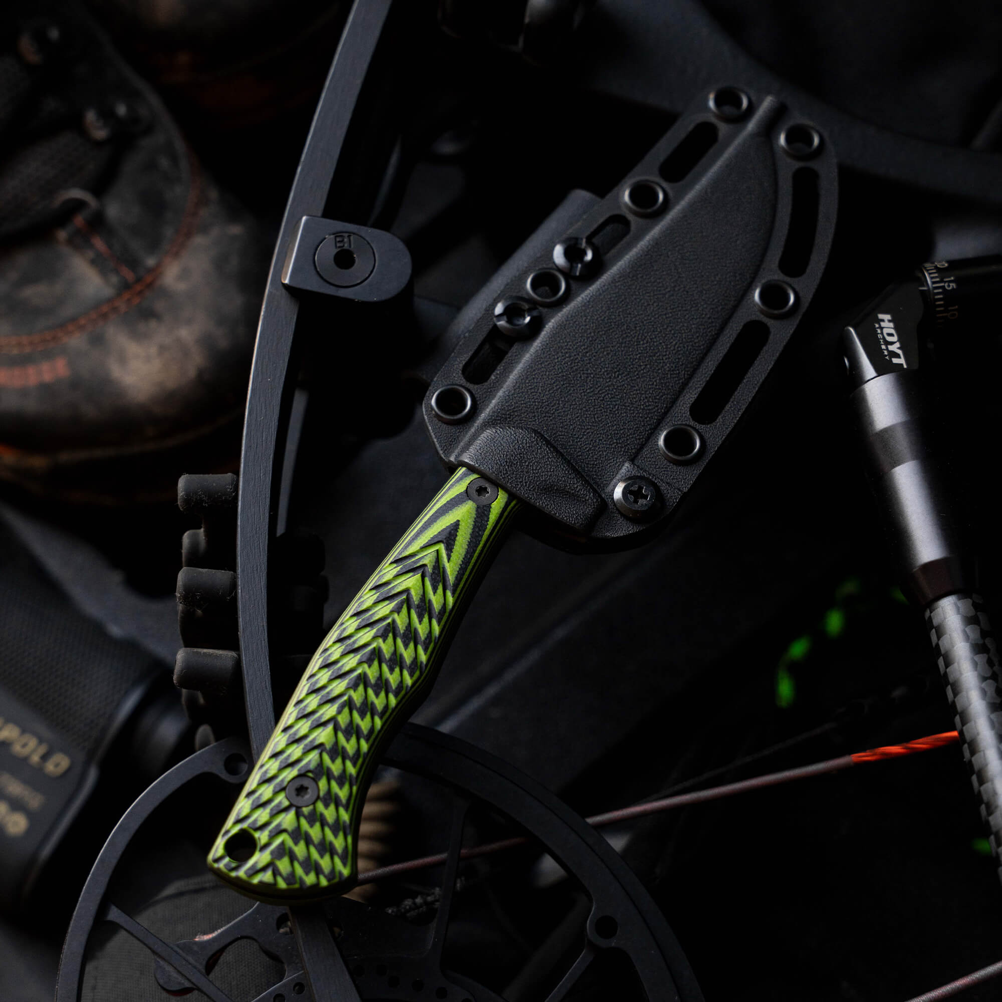 TRIUMPH PRO - NOCK ON NEON GREEN & BLACK