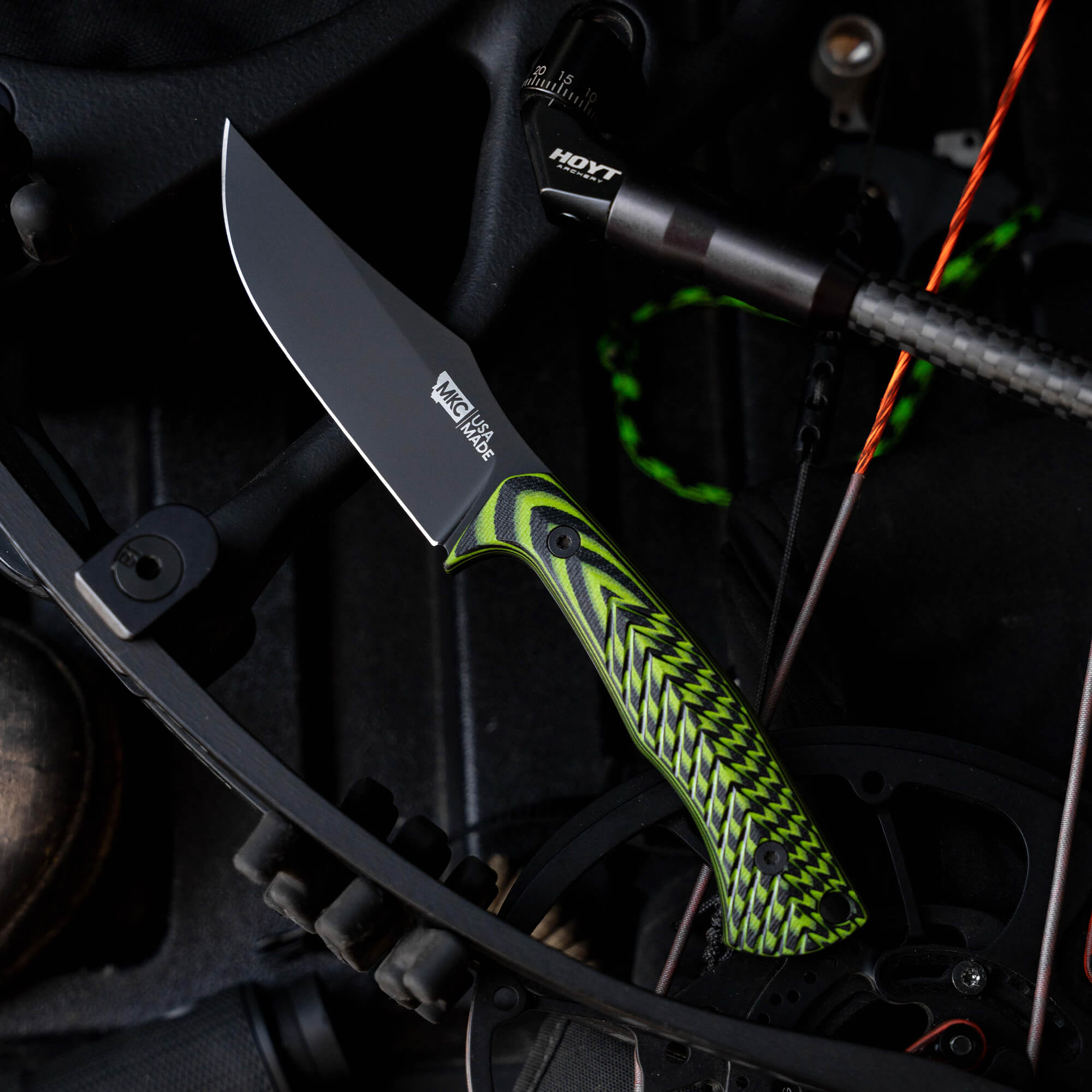 TRIUMPH PRO - NOCK ON NEON GREEN & BLACK