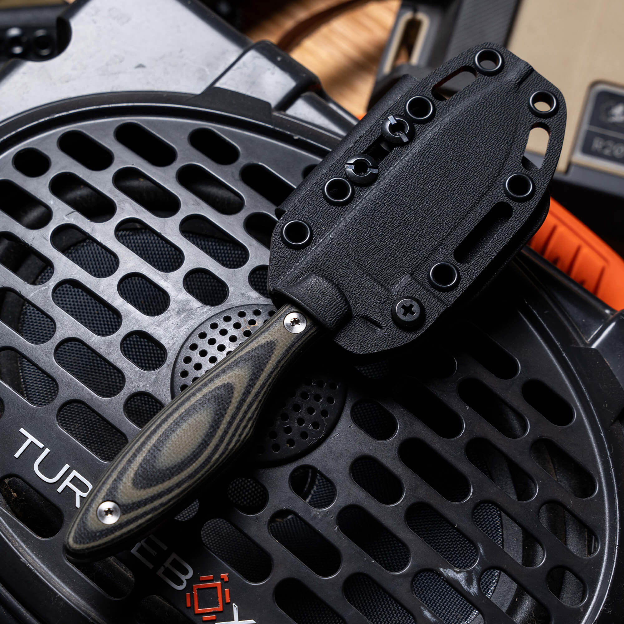 JACKSTONE - GREEN AND BLACK