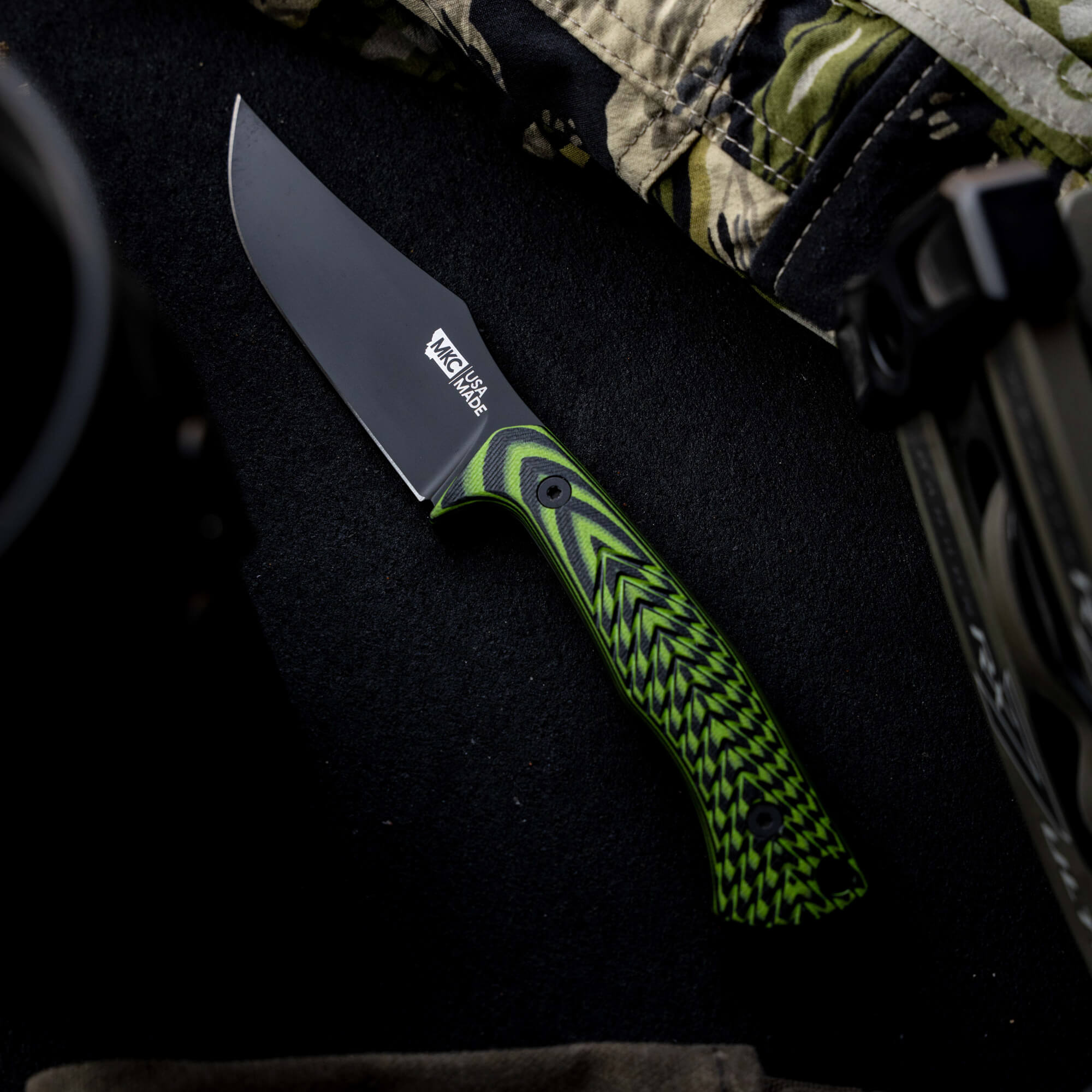 TRIUMPH PRO - NOCK ON NEON GREEN & BLACK