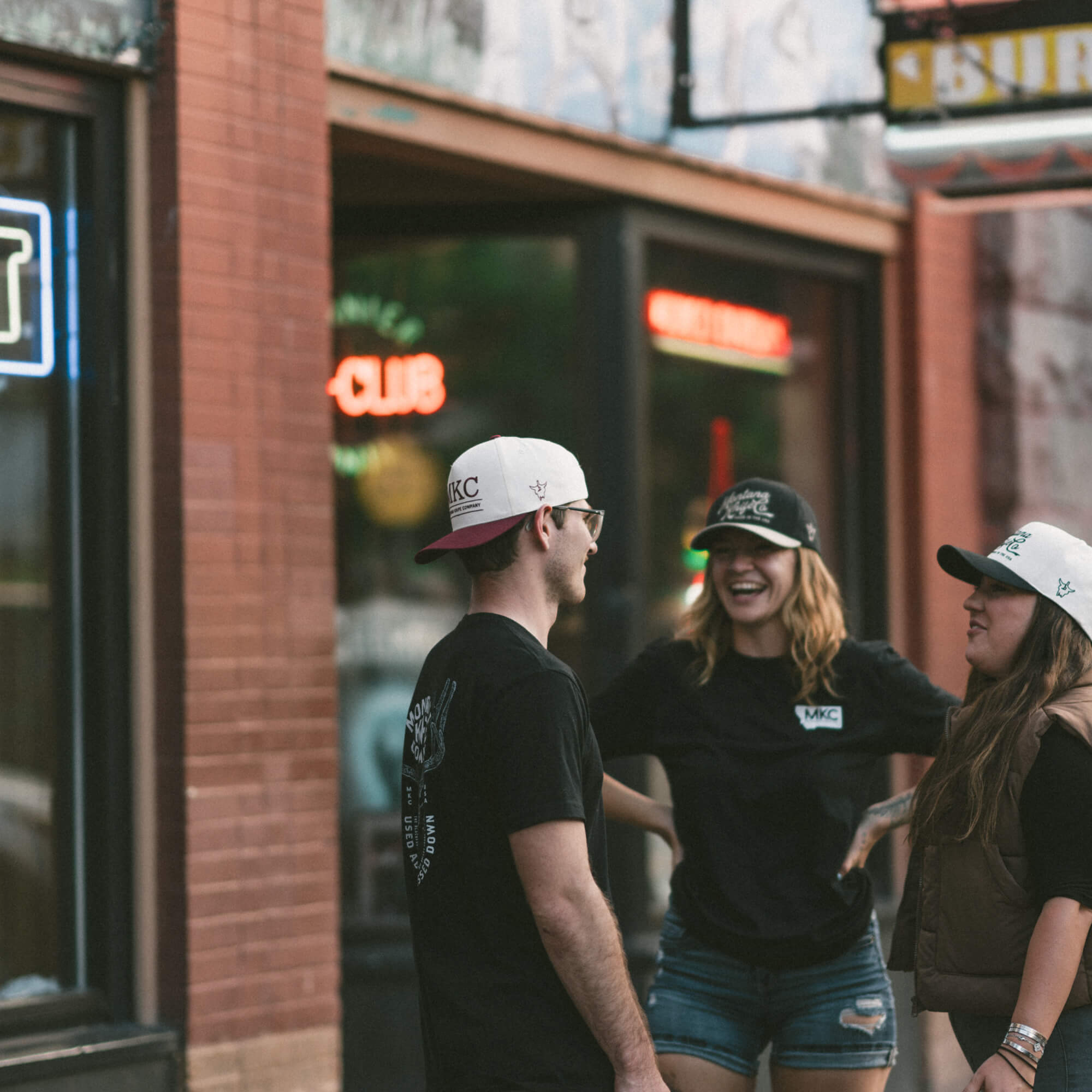 MKC UNIVERSITY HAT - IVORY/MAROON