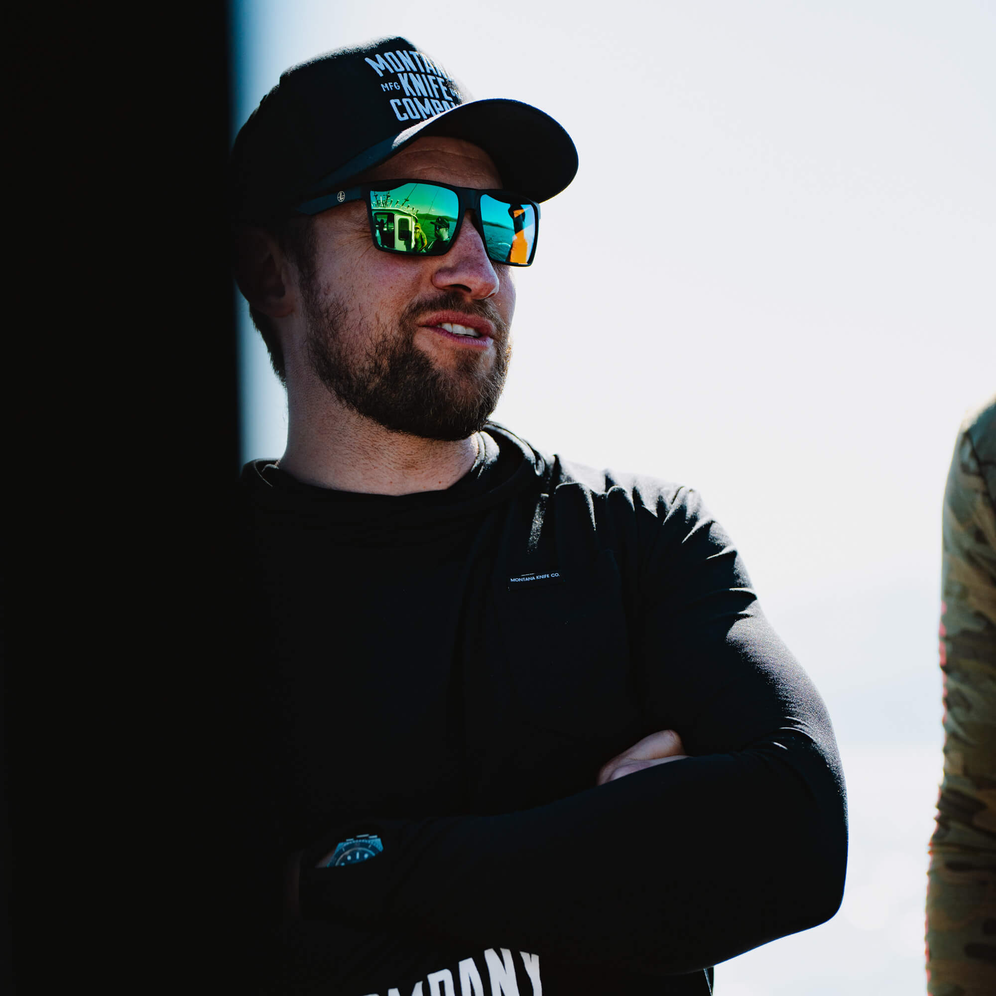 SUN RIVER BAMBOO HOODIE - BLACK