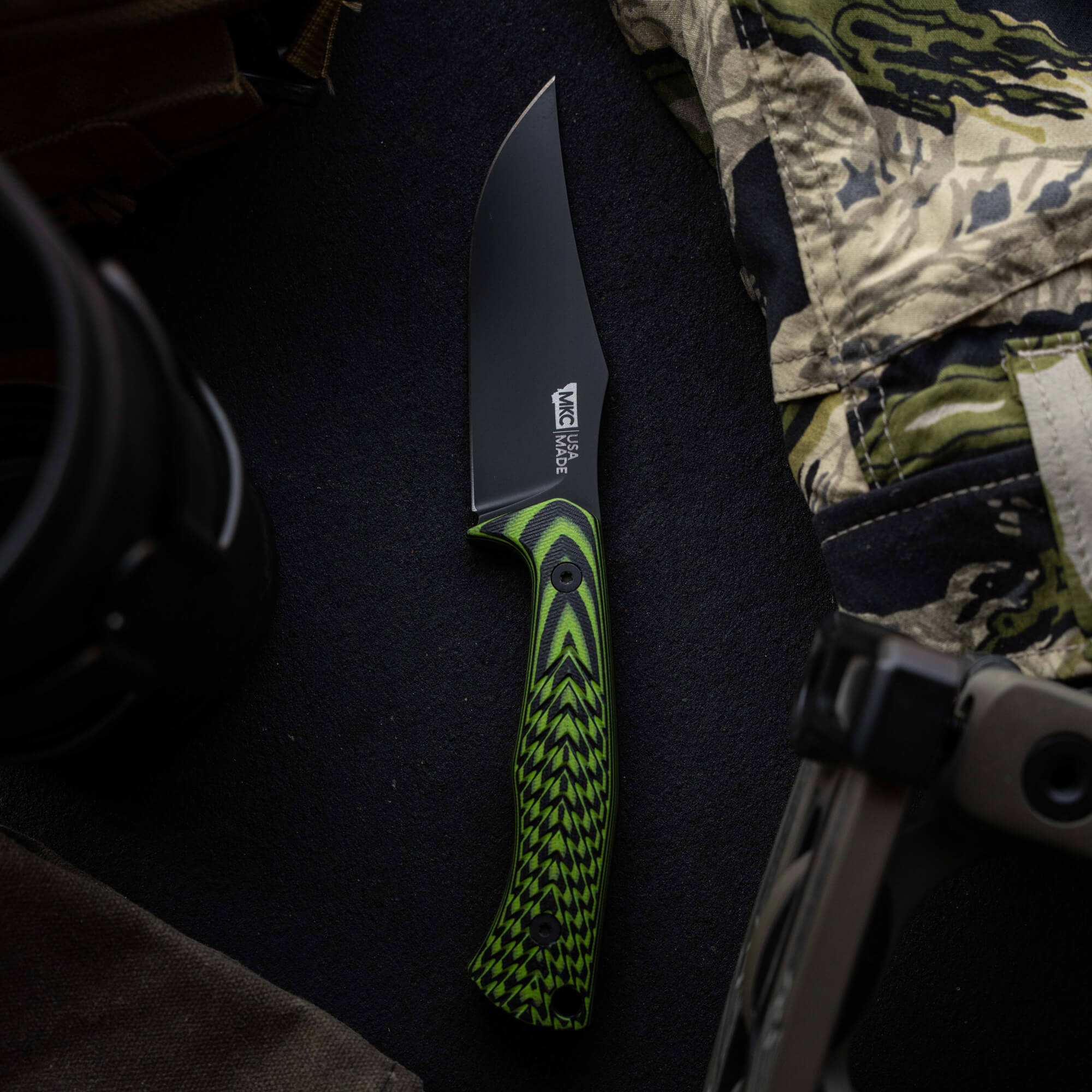 TRIUMPH PRO - NOCK ON NEON GREEN & BLACK