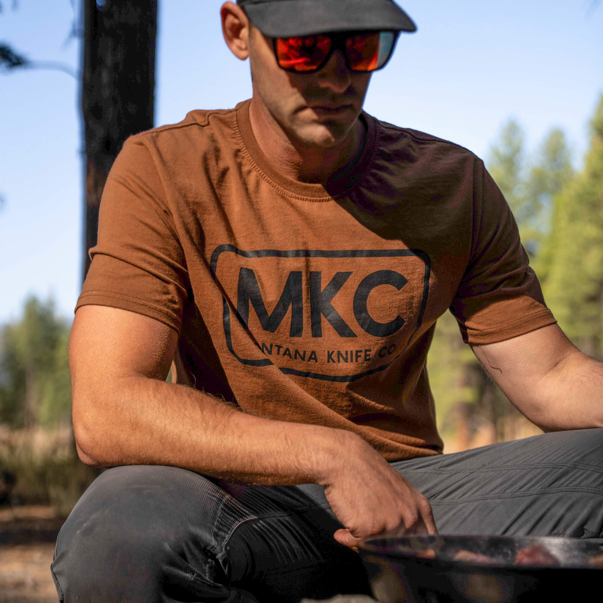 MKC LOGO TEE - COYOTE