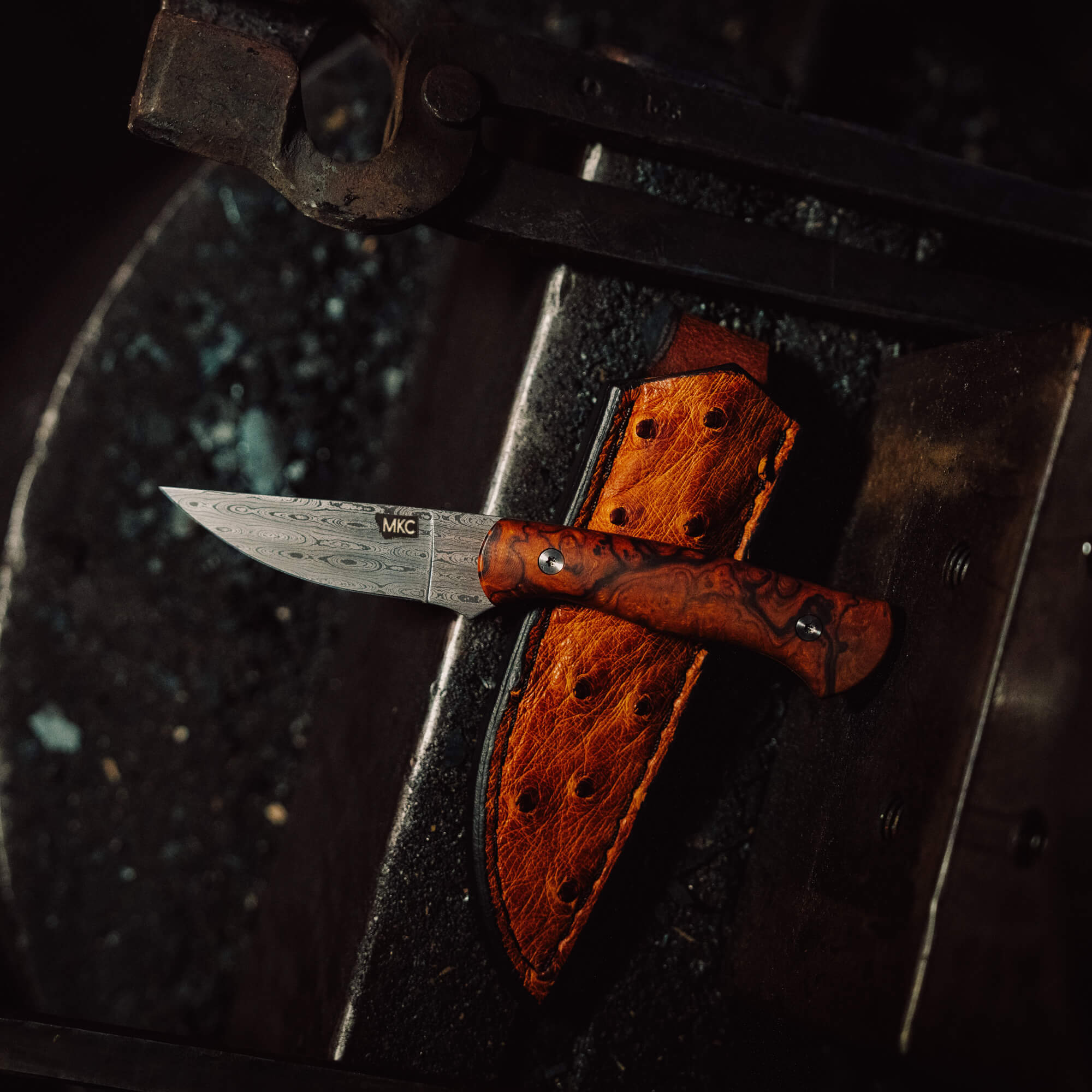 DAMASCUS BLACKFOOT