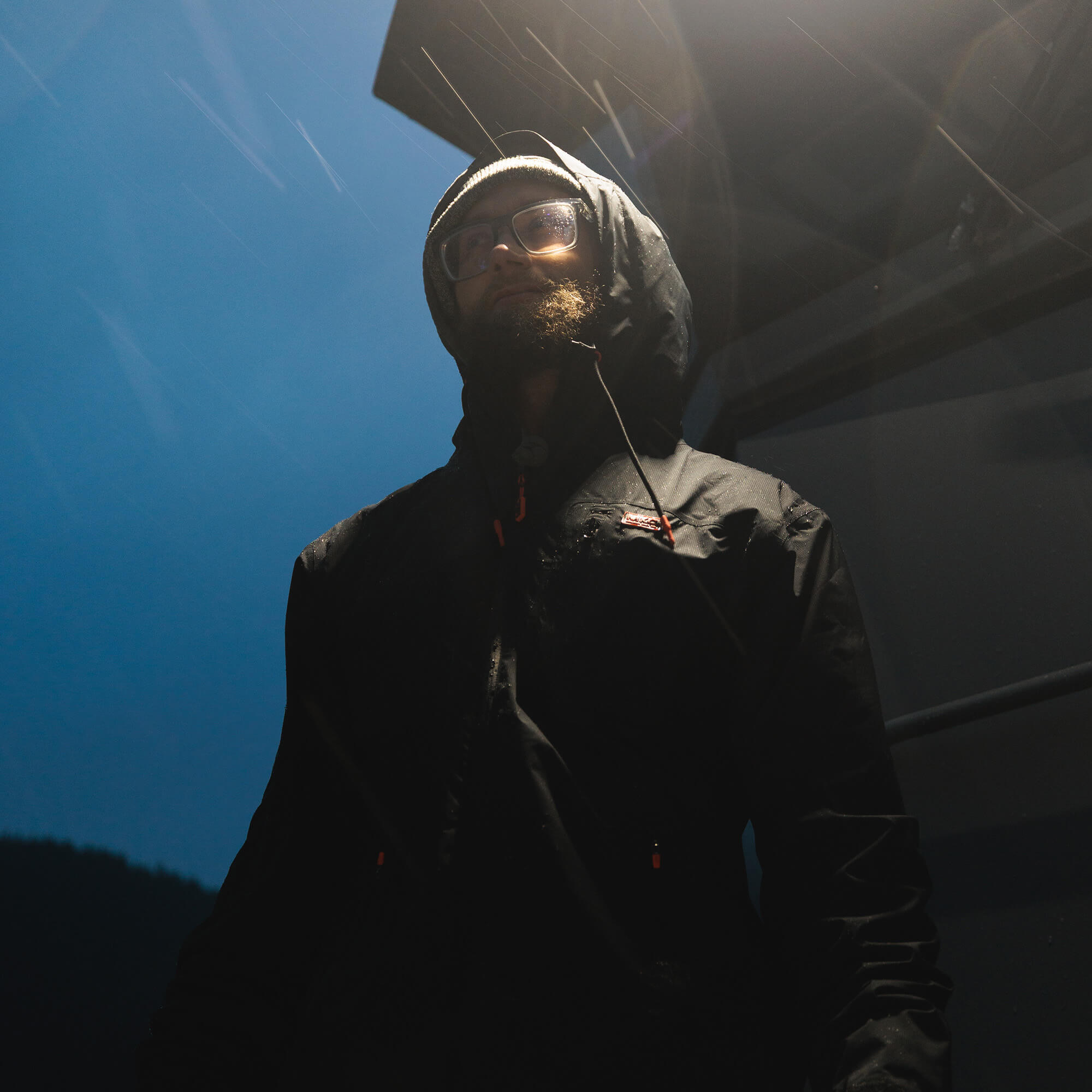 MT. REYNOLDS RAIN JACKET - BLACK