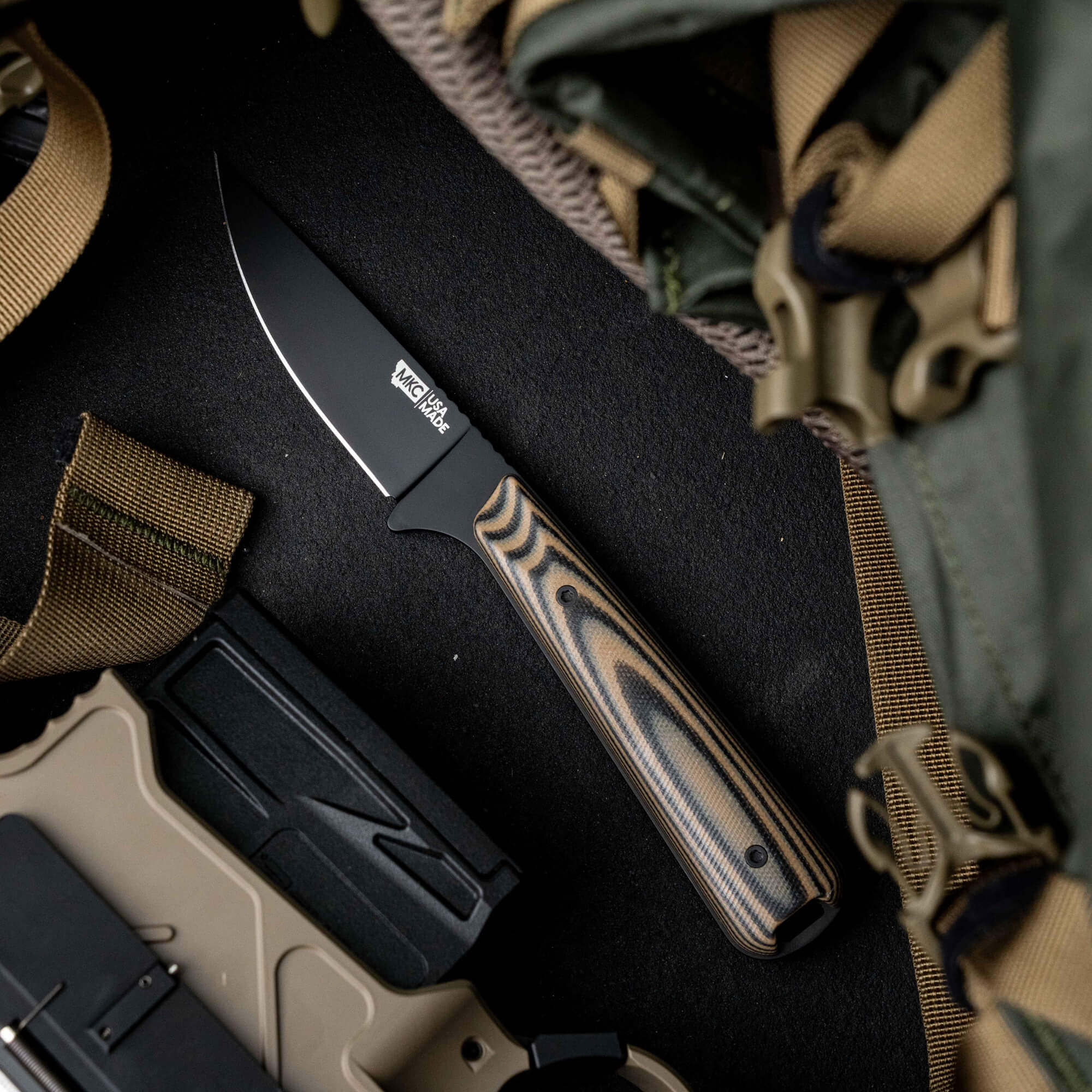 FLATTAIL - PVD - TAN & BLACK