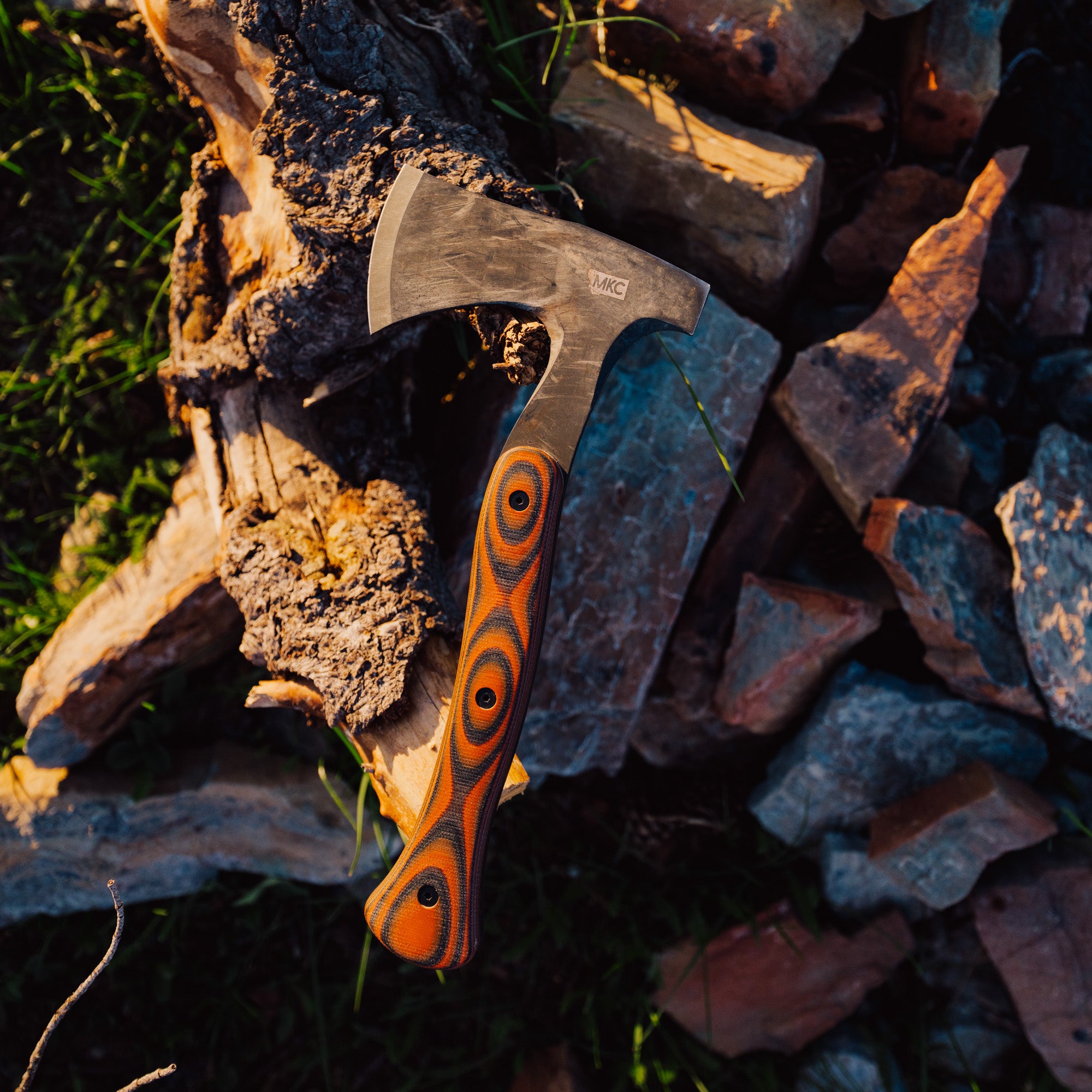 HELLGATE HATCHET - ORANGE & BLACK