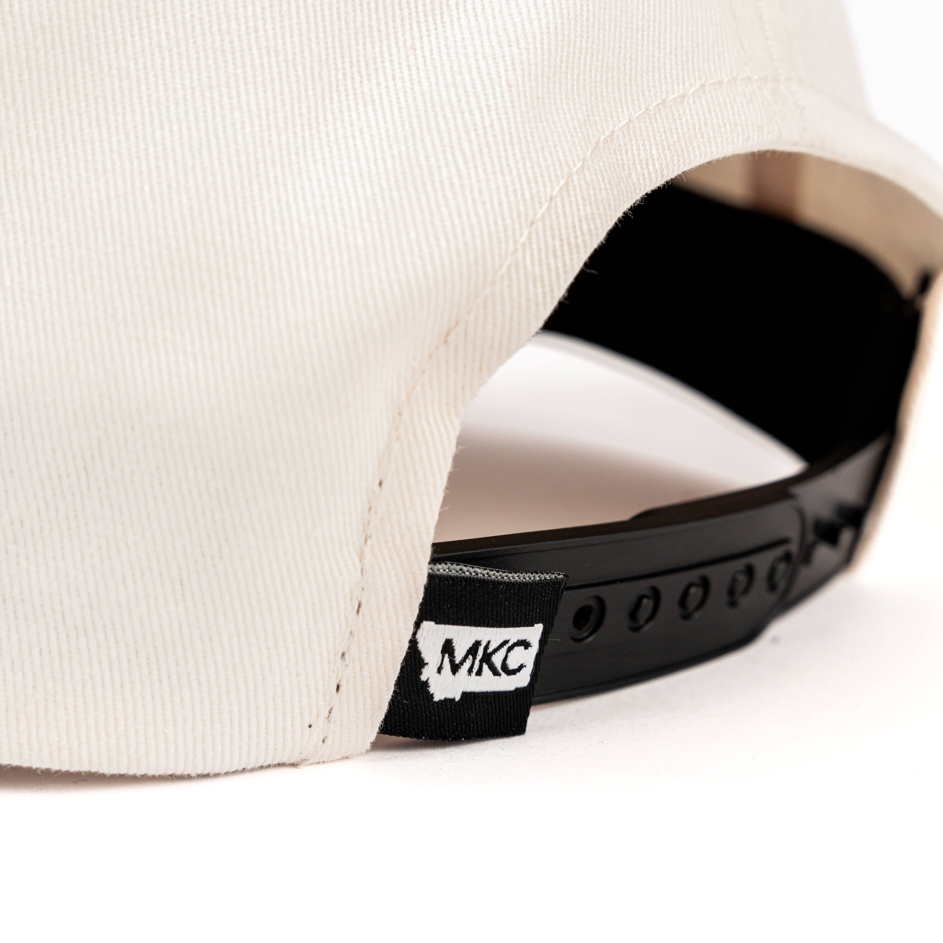 MKC HERITAGE HAT - IVORY/BLACK