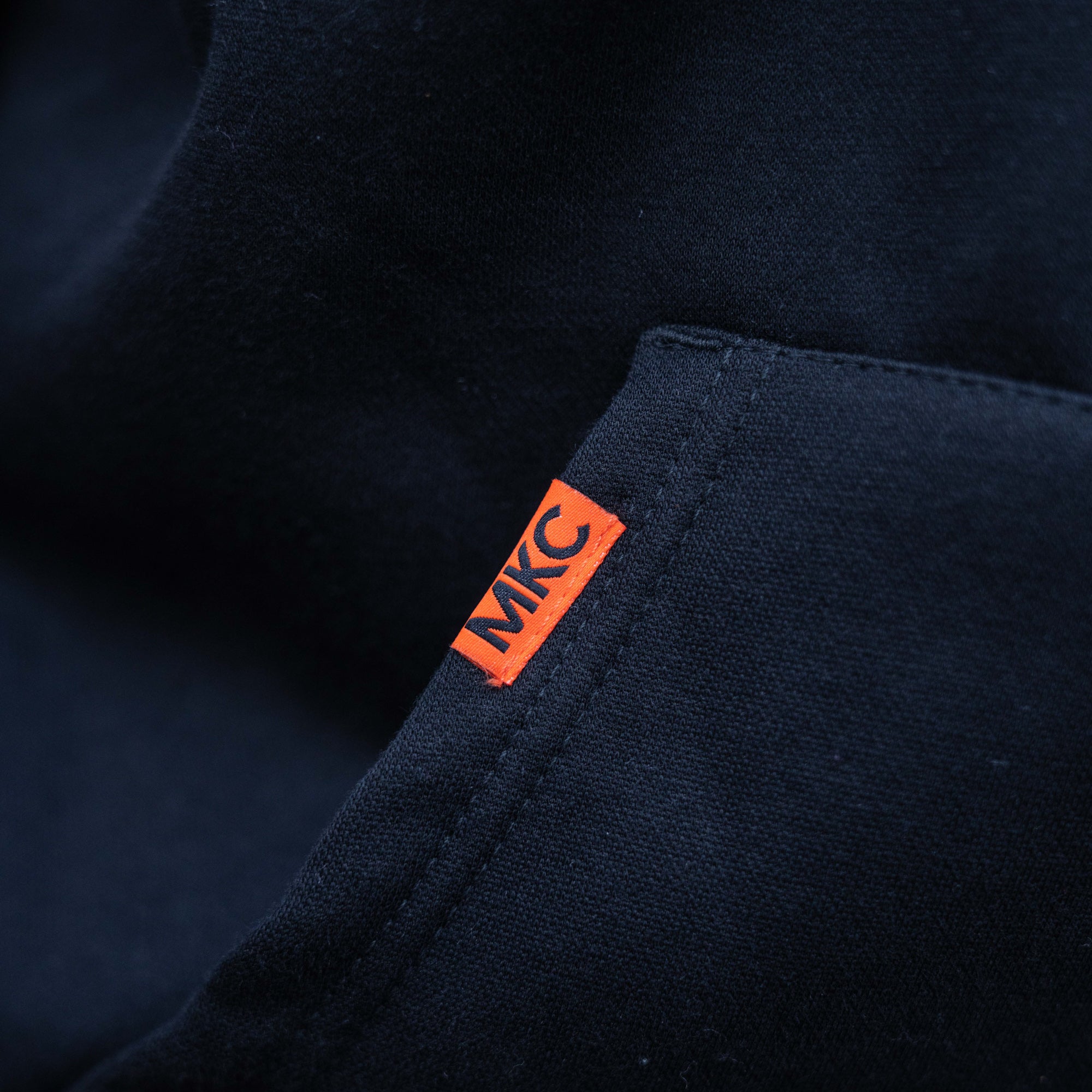 MKC FLEECE HOODIE - BLACK
