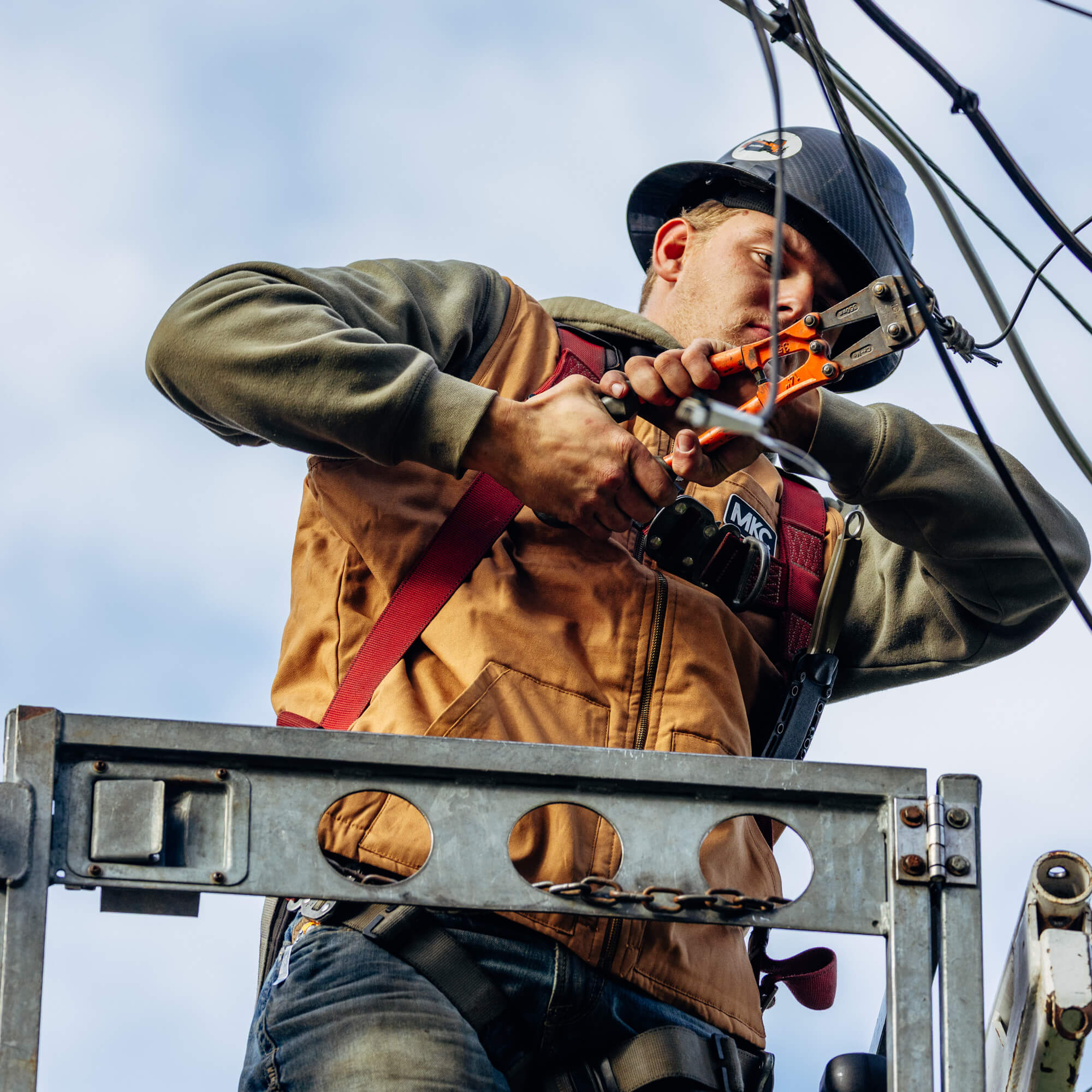 MKC CANVAS WORK VEST - TAN