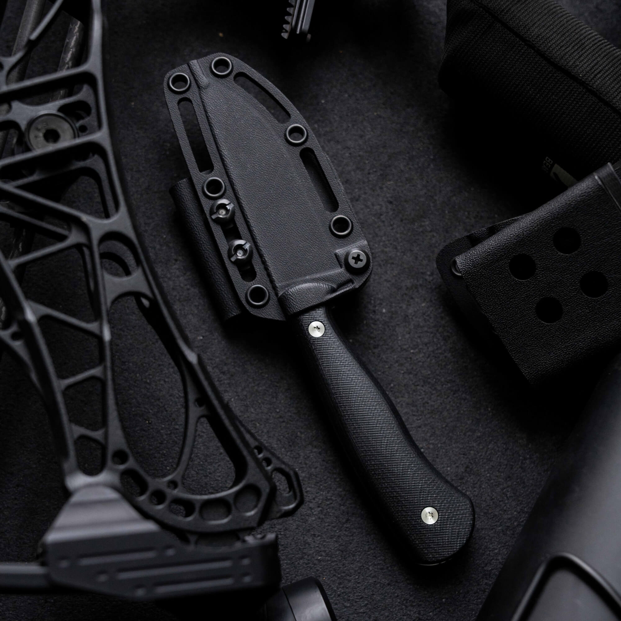 MKC WHITETAIL - BLACK