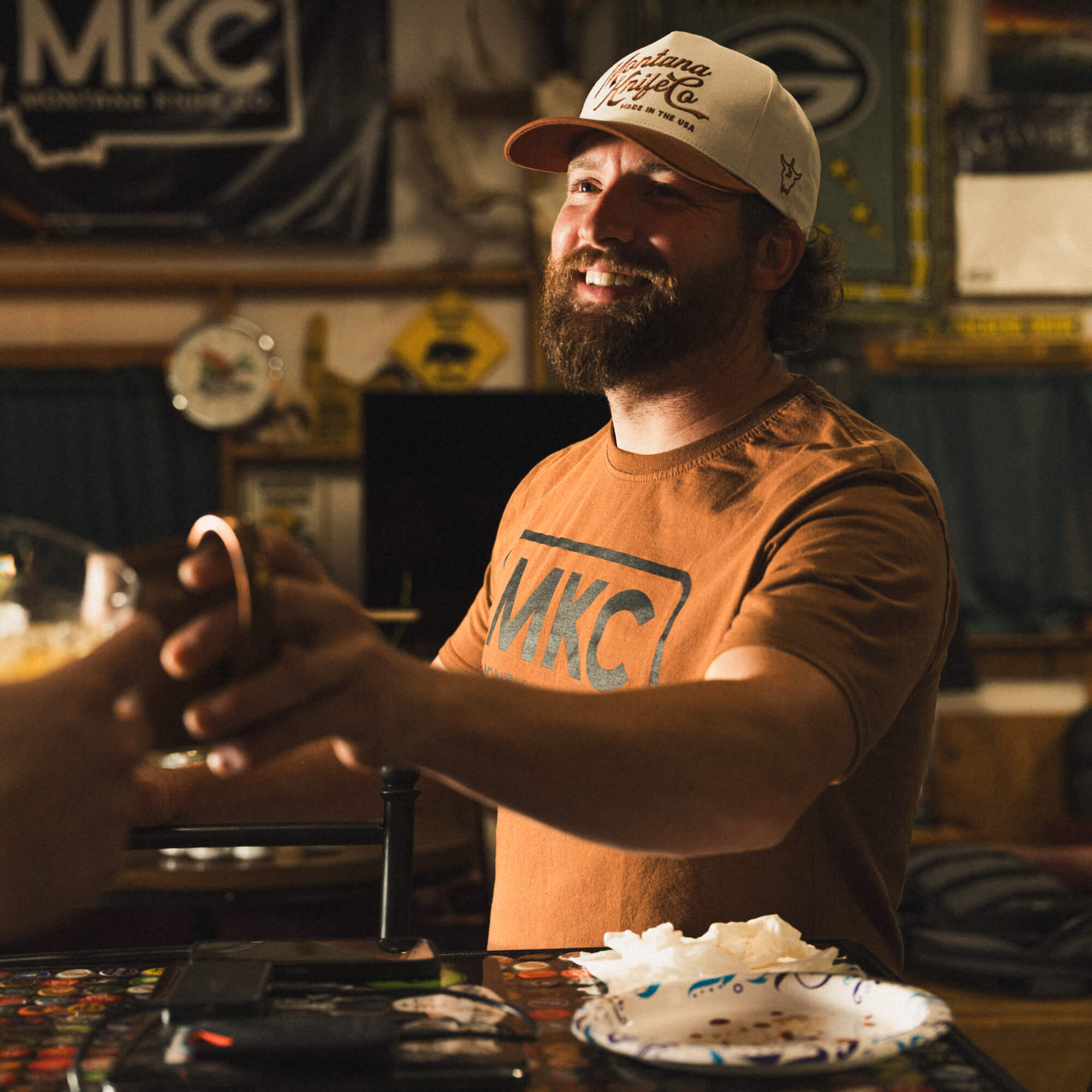 MKC LOGO TEE - COYOTE