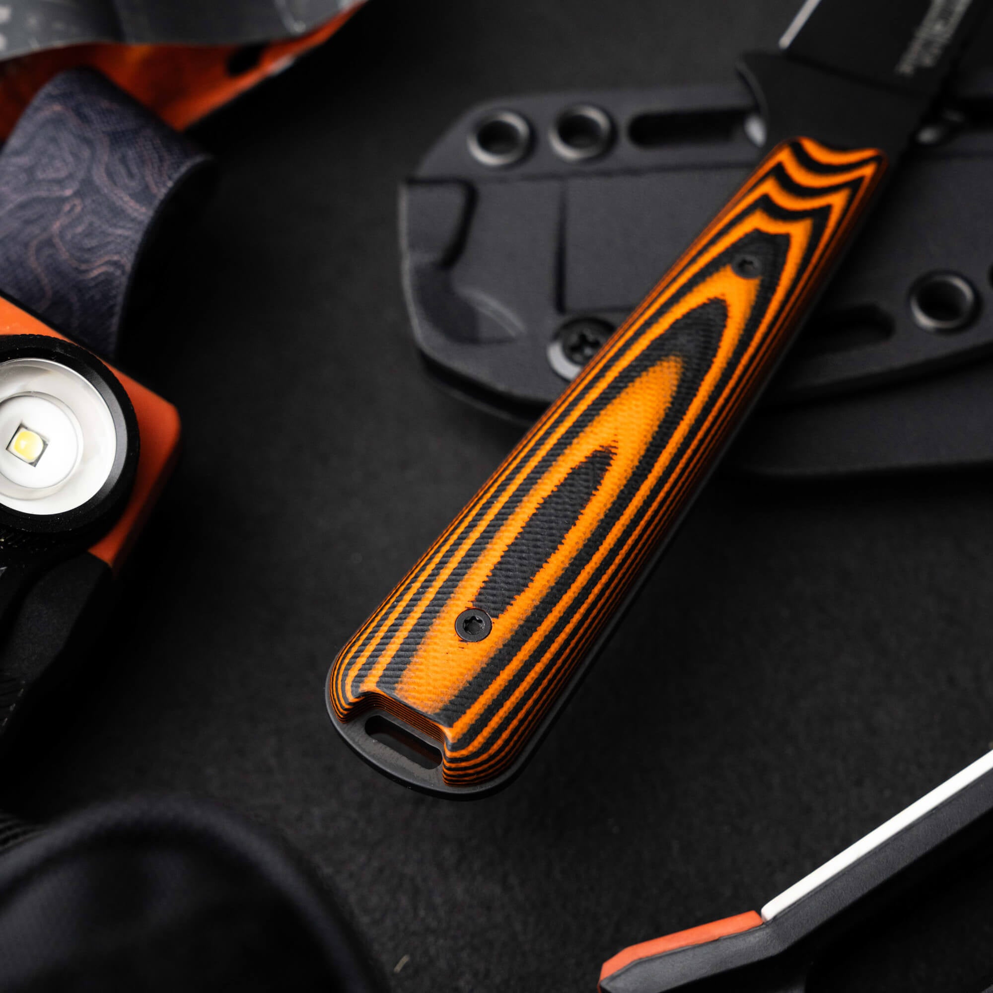 FLATTAIL - PVD - ORANGE & BLACK