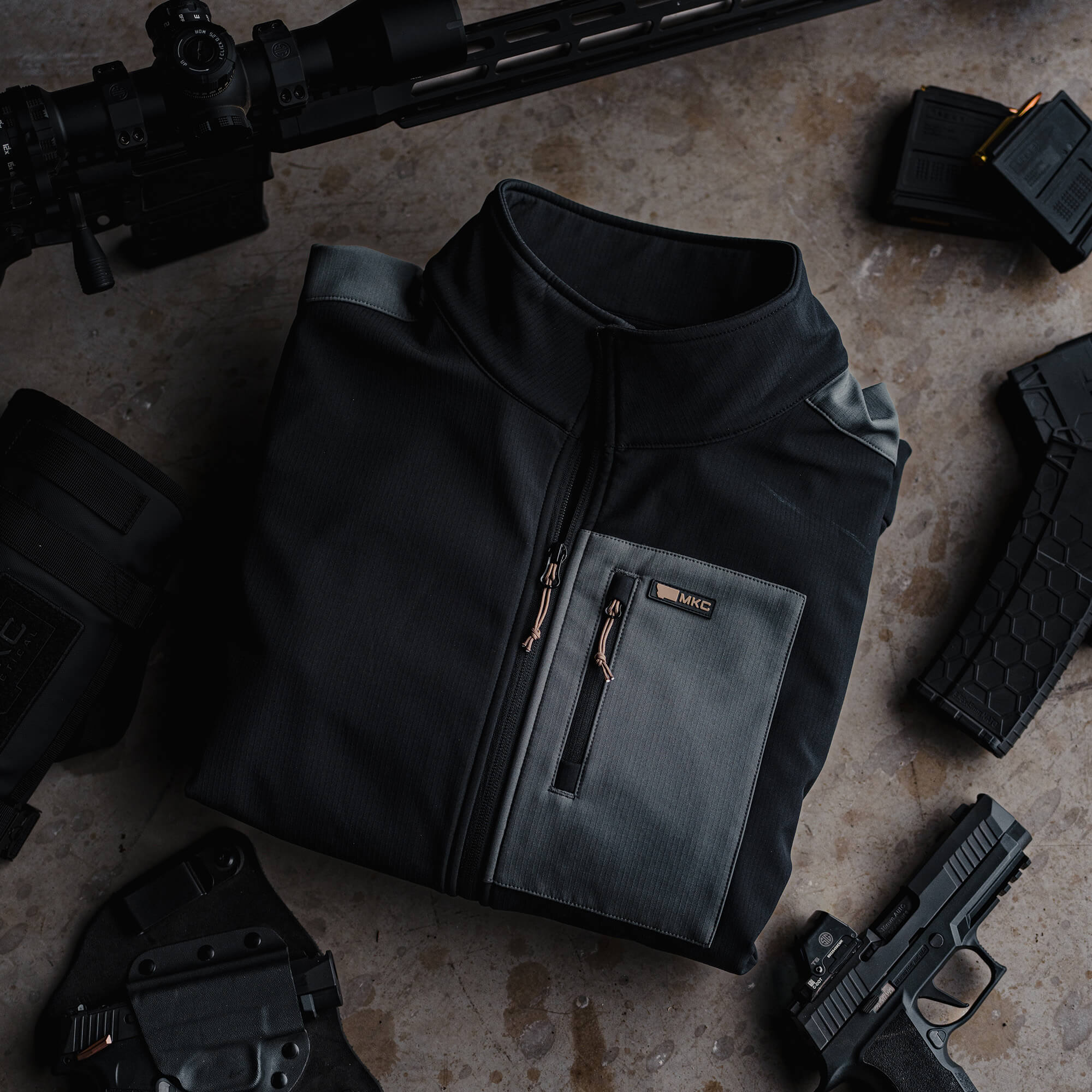 TACTICAL STRIKER SOFTSHELL JACKET