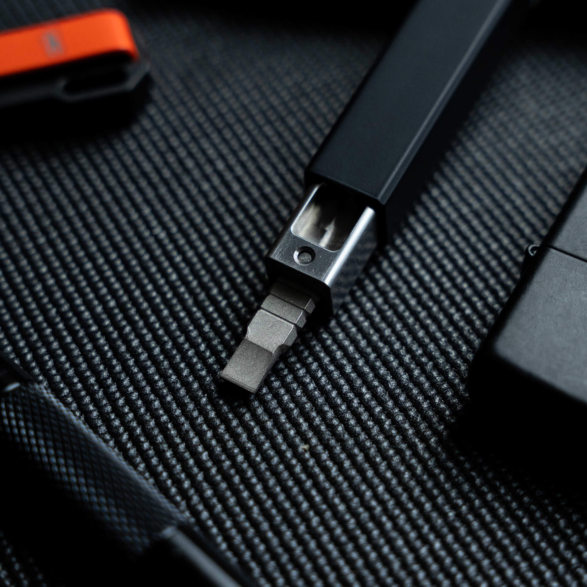 MKC X BIG IDEA DESIGN - BIT BAR INLINE MAX