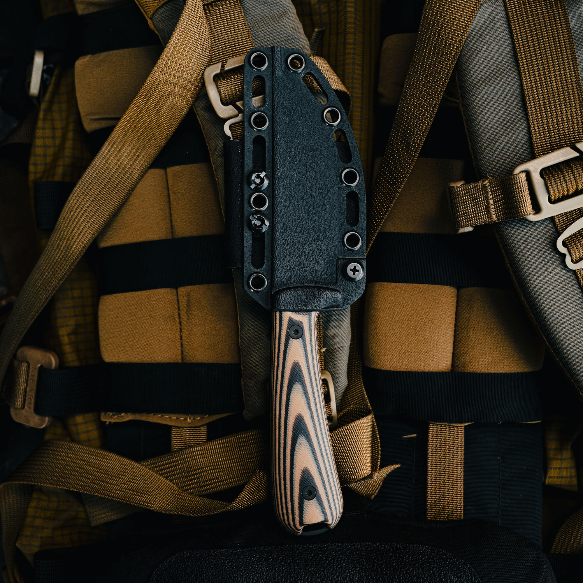 STUBHORN - PVD - TAN & BLACK