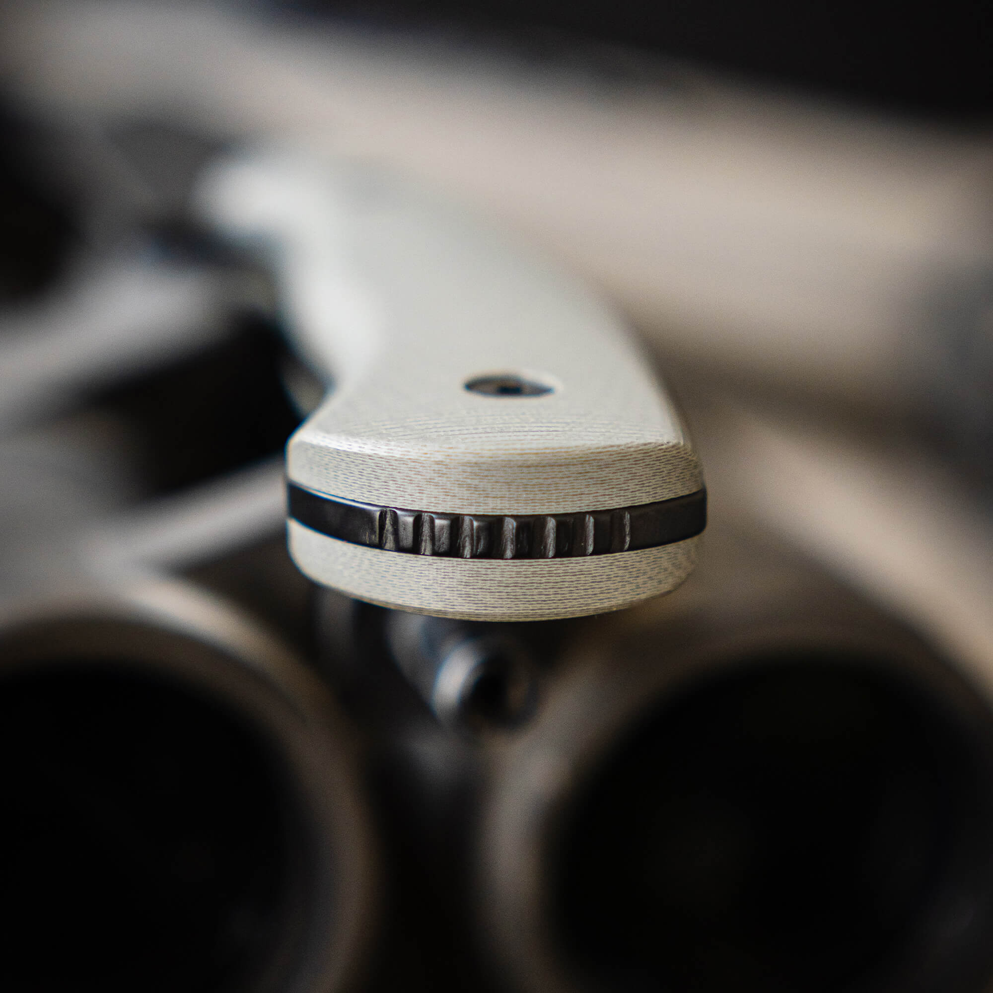 MKC WHITETAIL - PVD - GREY