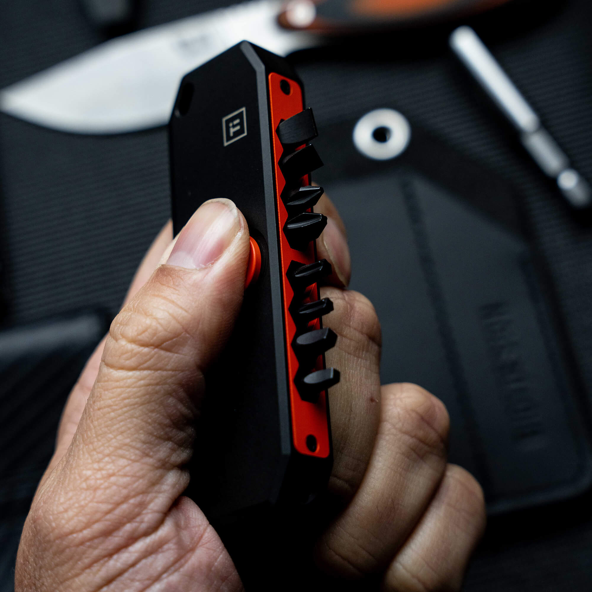 MKC X BIG IDEA DESIGN - BIT BAR II